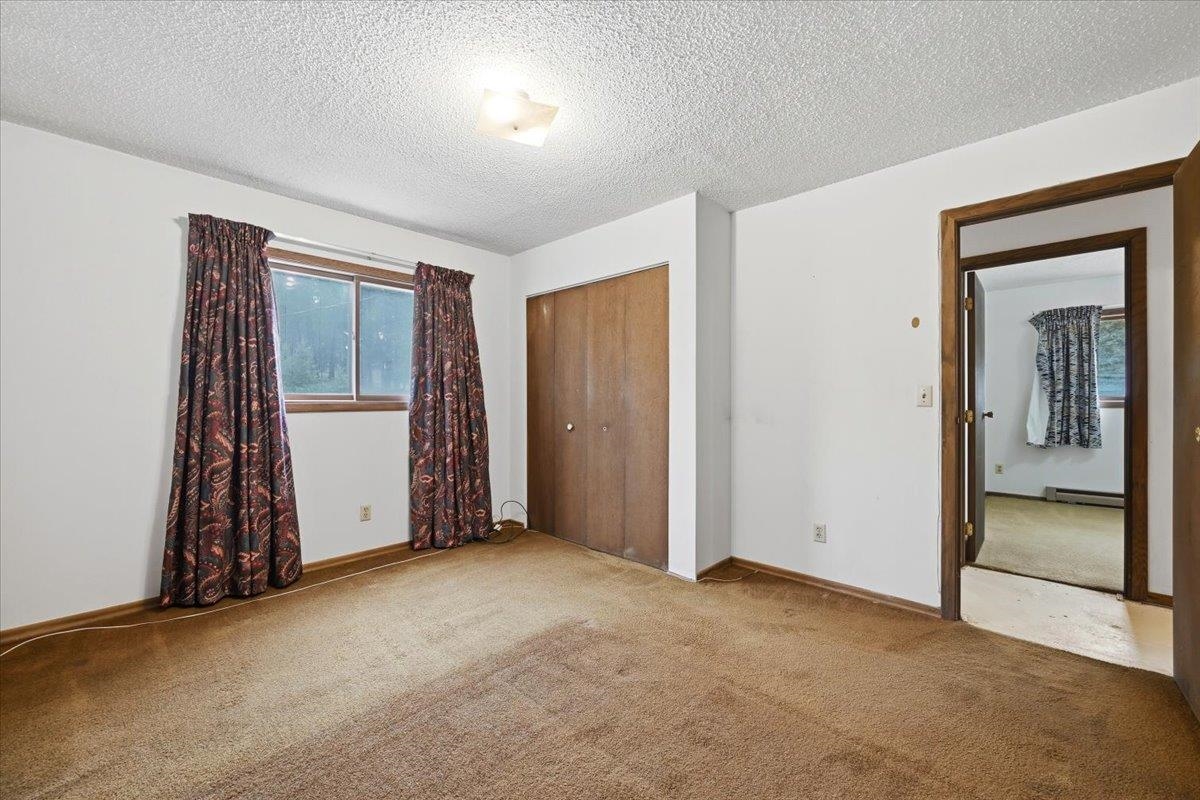25015 Chandler Drive Property Photo 19