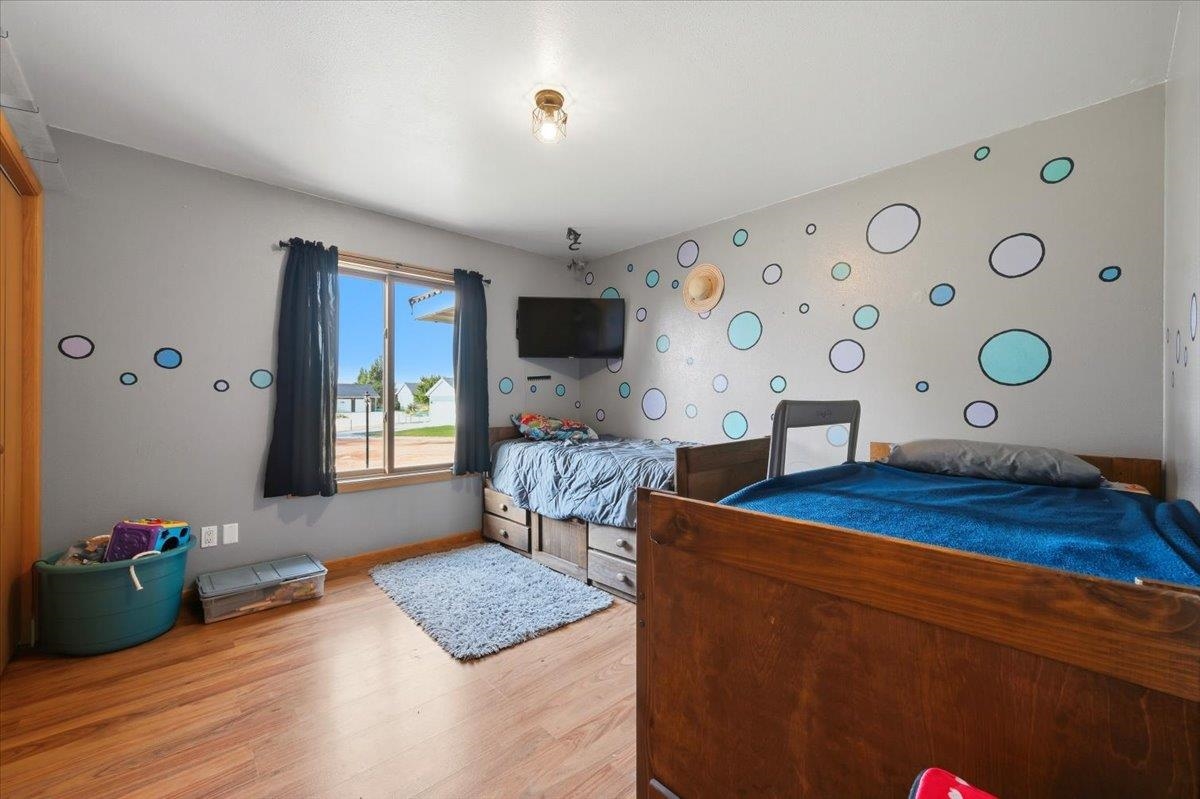 1301 Hilltop Circle Property Photo 15