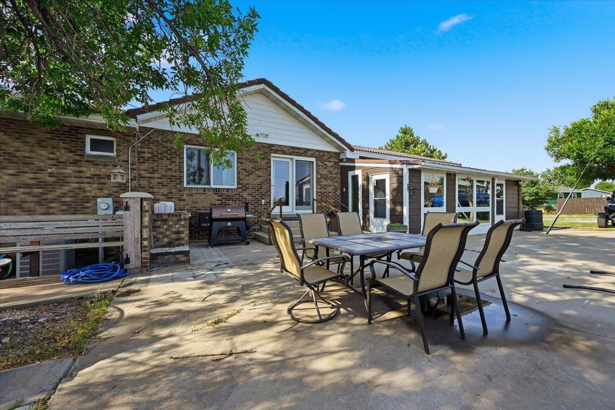1301 Hilltop Circle Property Photo 26