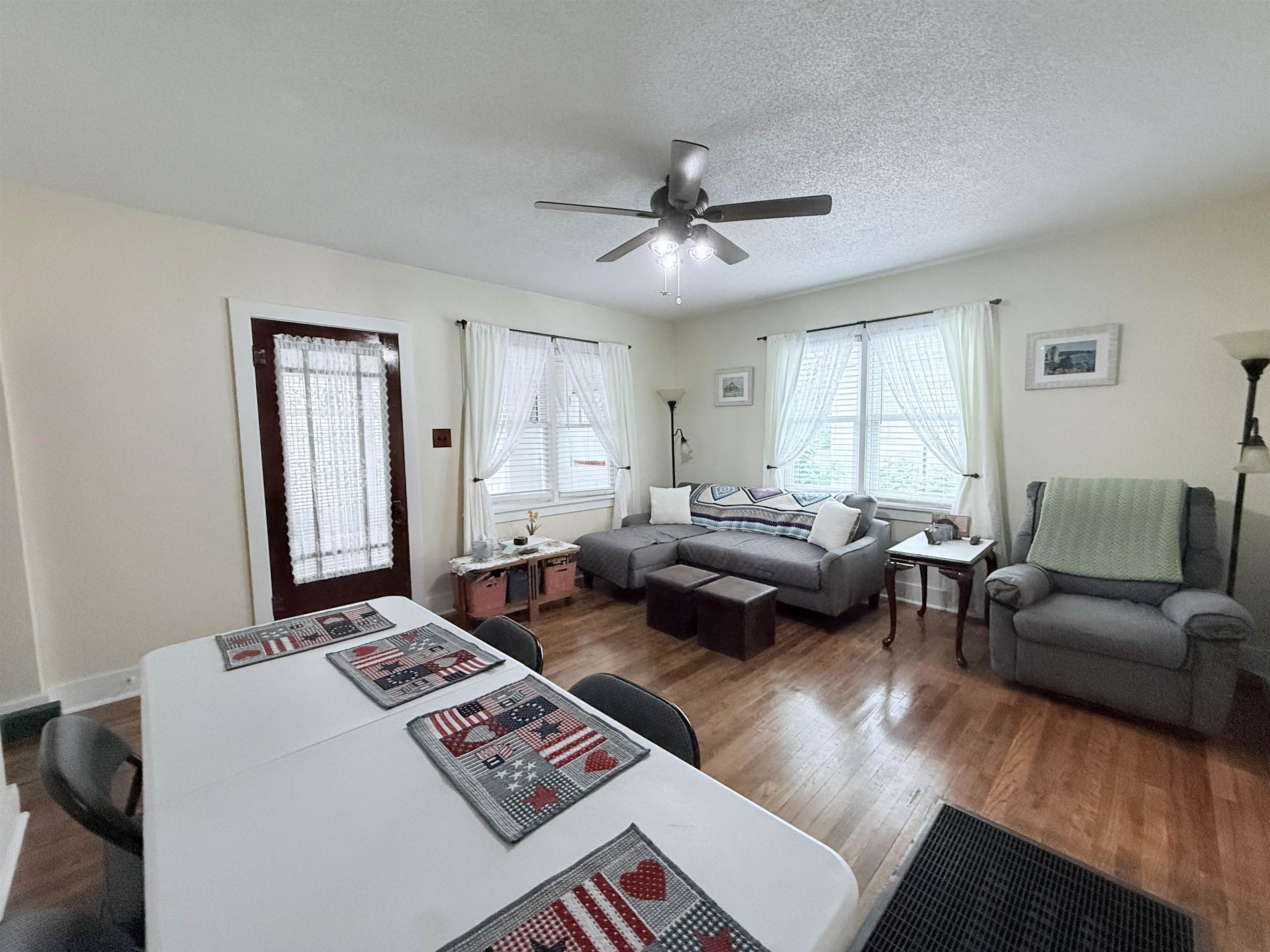 609 Samo Street Property Photo 9