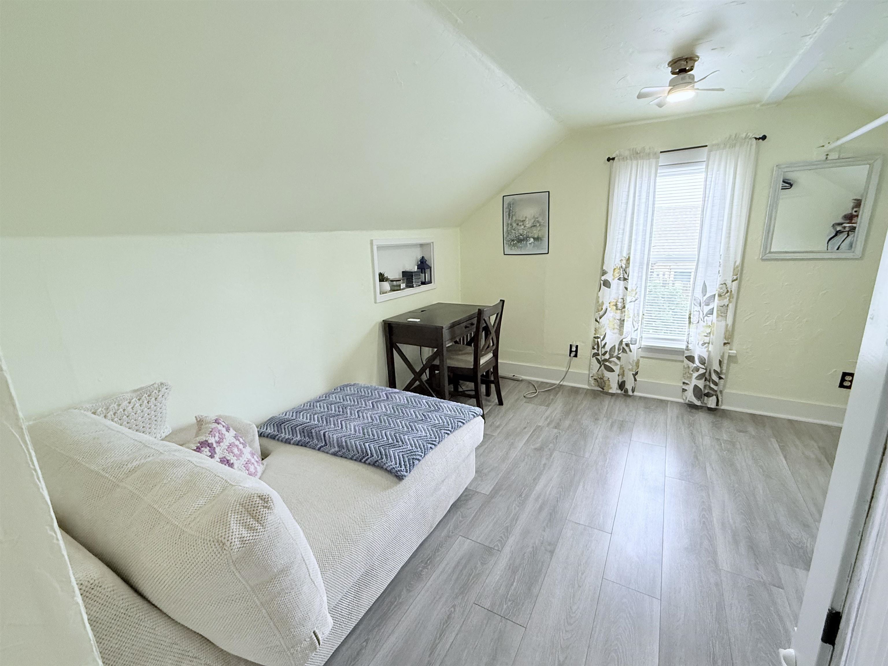 609 Samo Street Property Photo 18