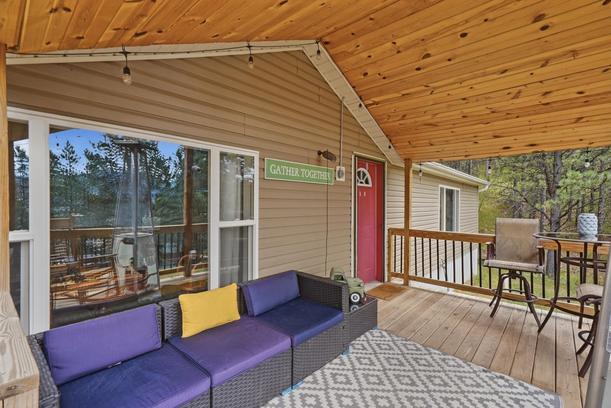 8913 Ridge Trail Property Photo 4