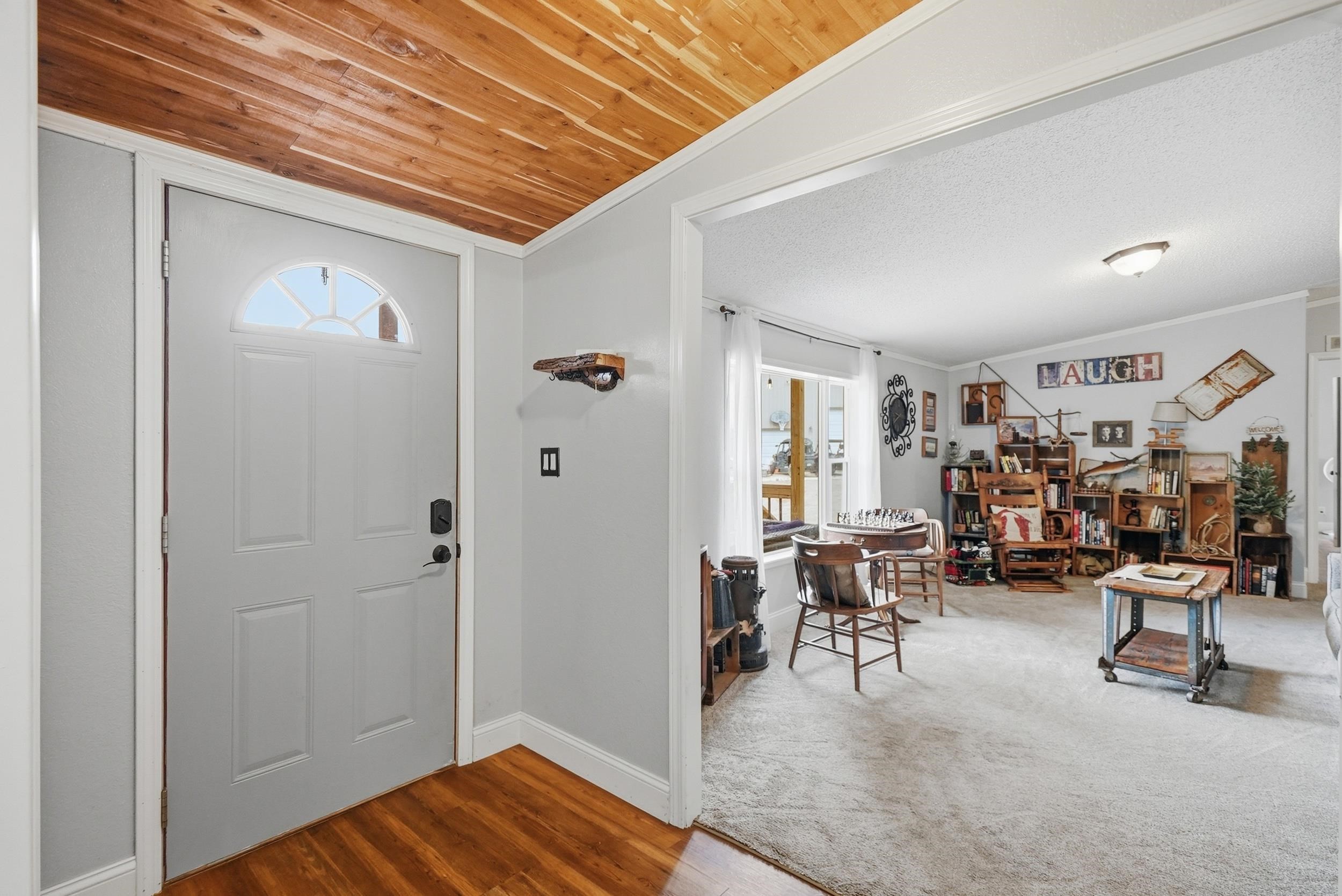 8913 Ridge Trail Property Photo 12