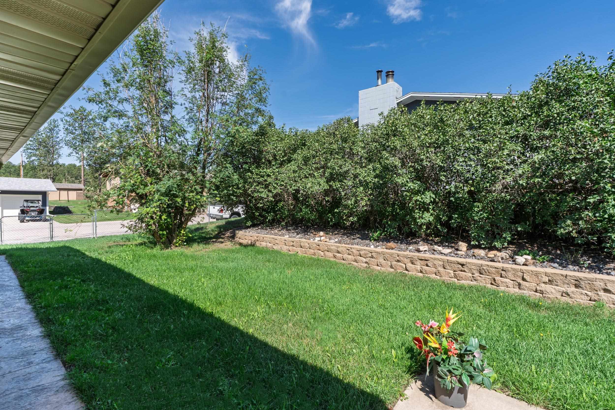 17 Clay Street Property Photo 4