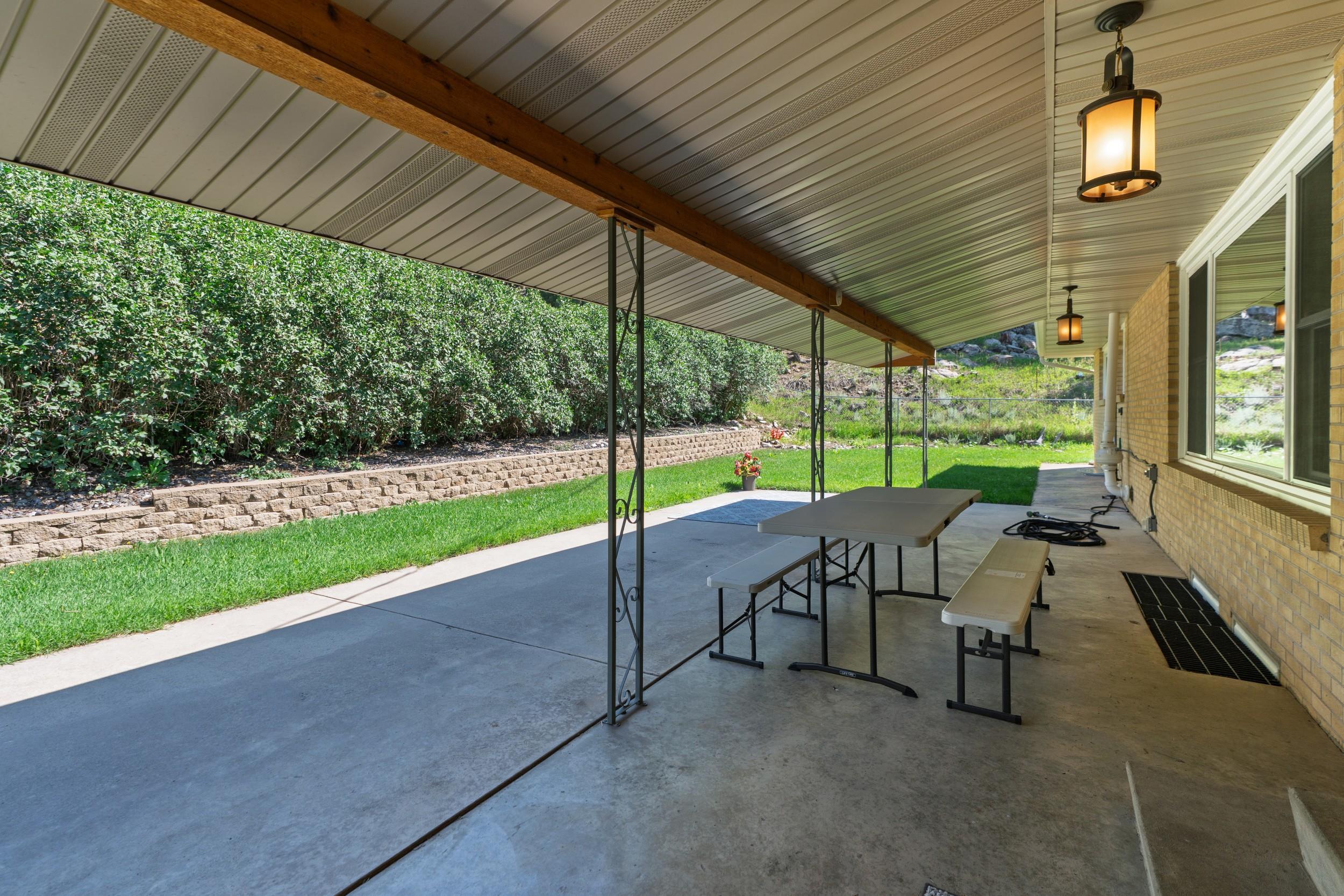 17 Clay Street Property Photo 6