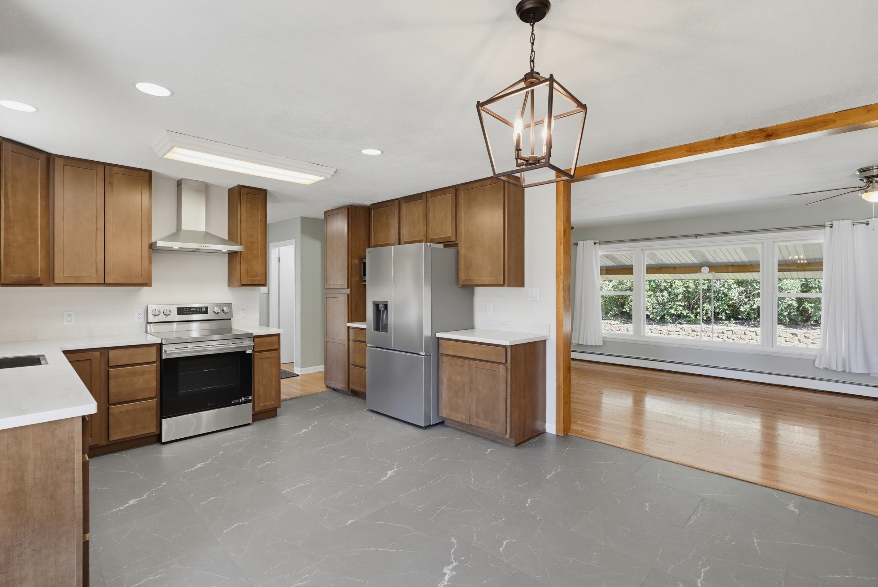 17 Clay Street Property Photo 16