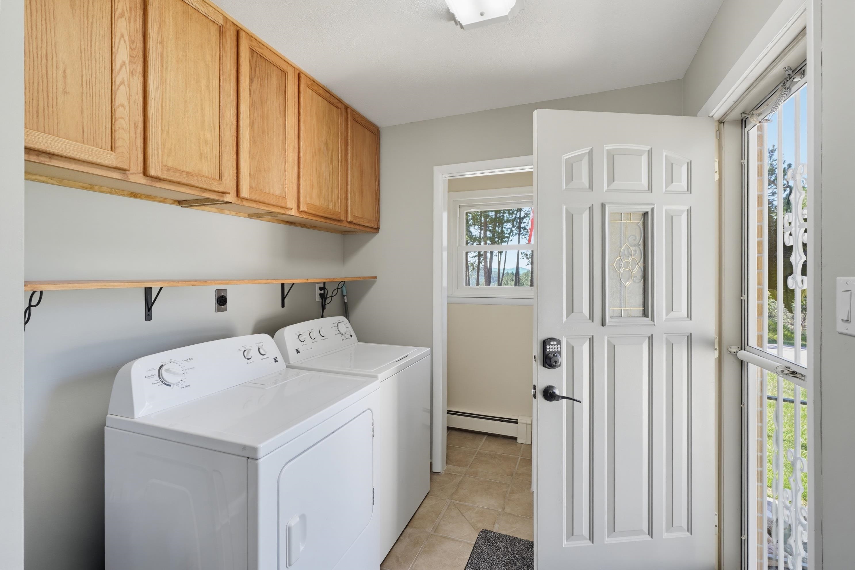 17 Clay Street Property Photo 28