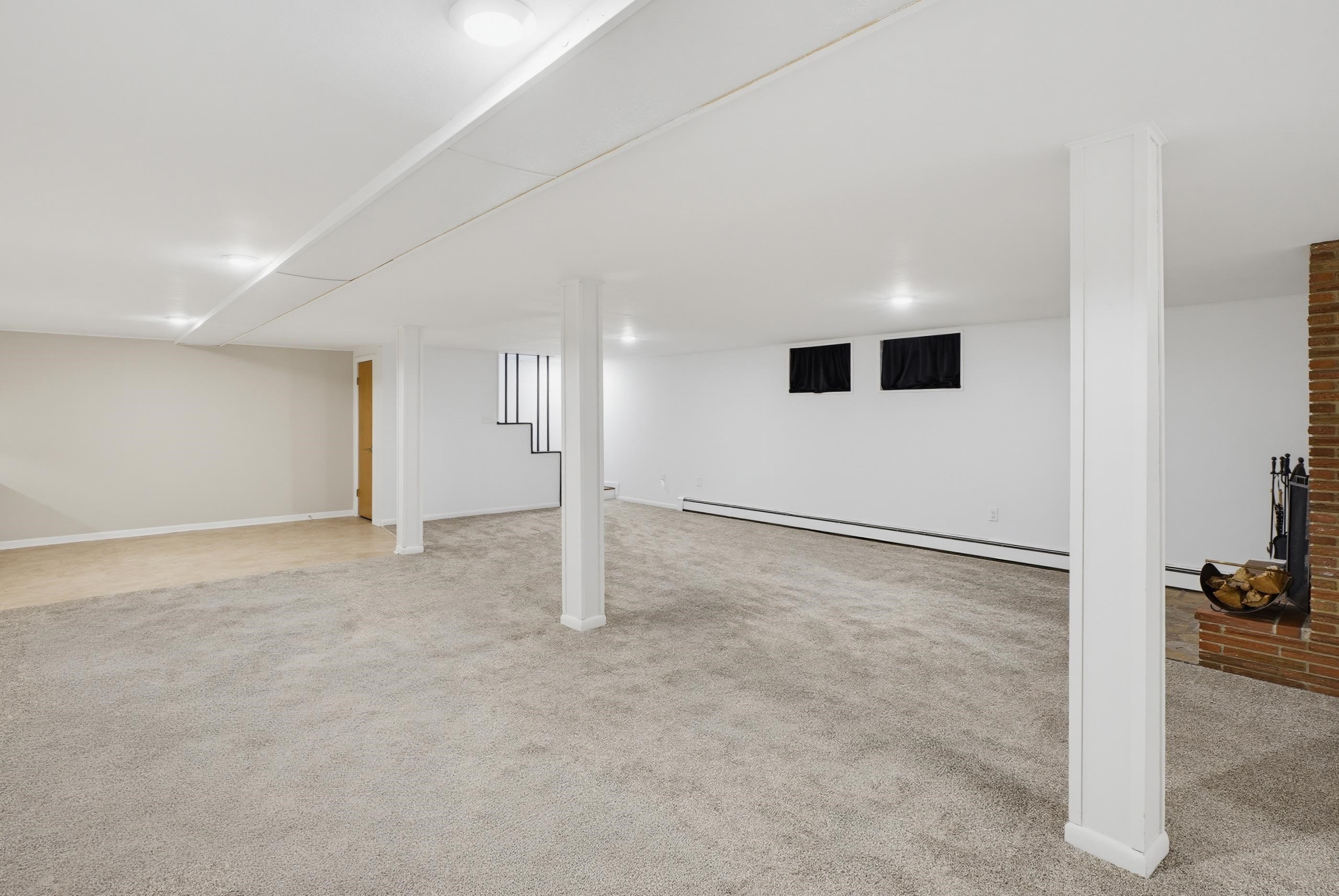 17 Clay Street Property Photo 33