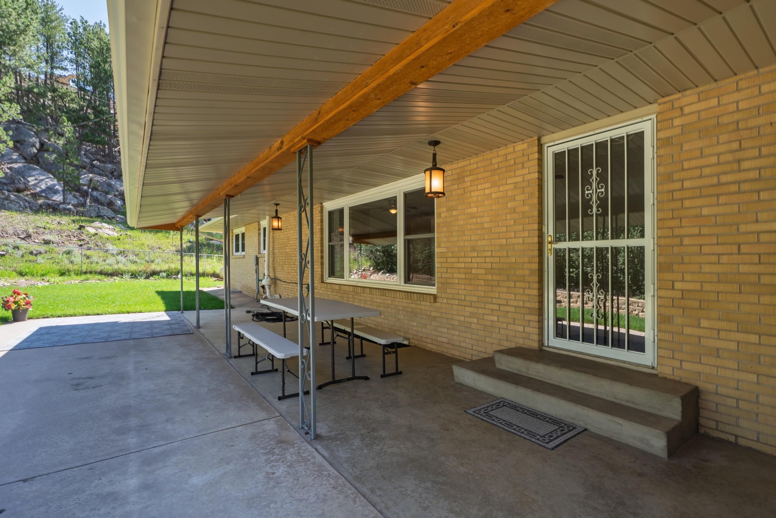 17 Clay Street Property Photo 41