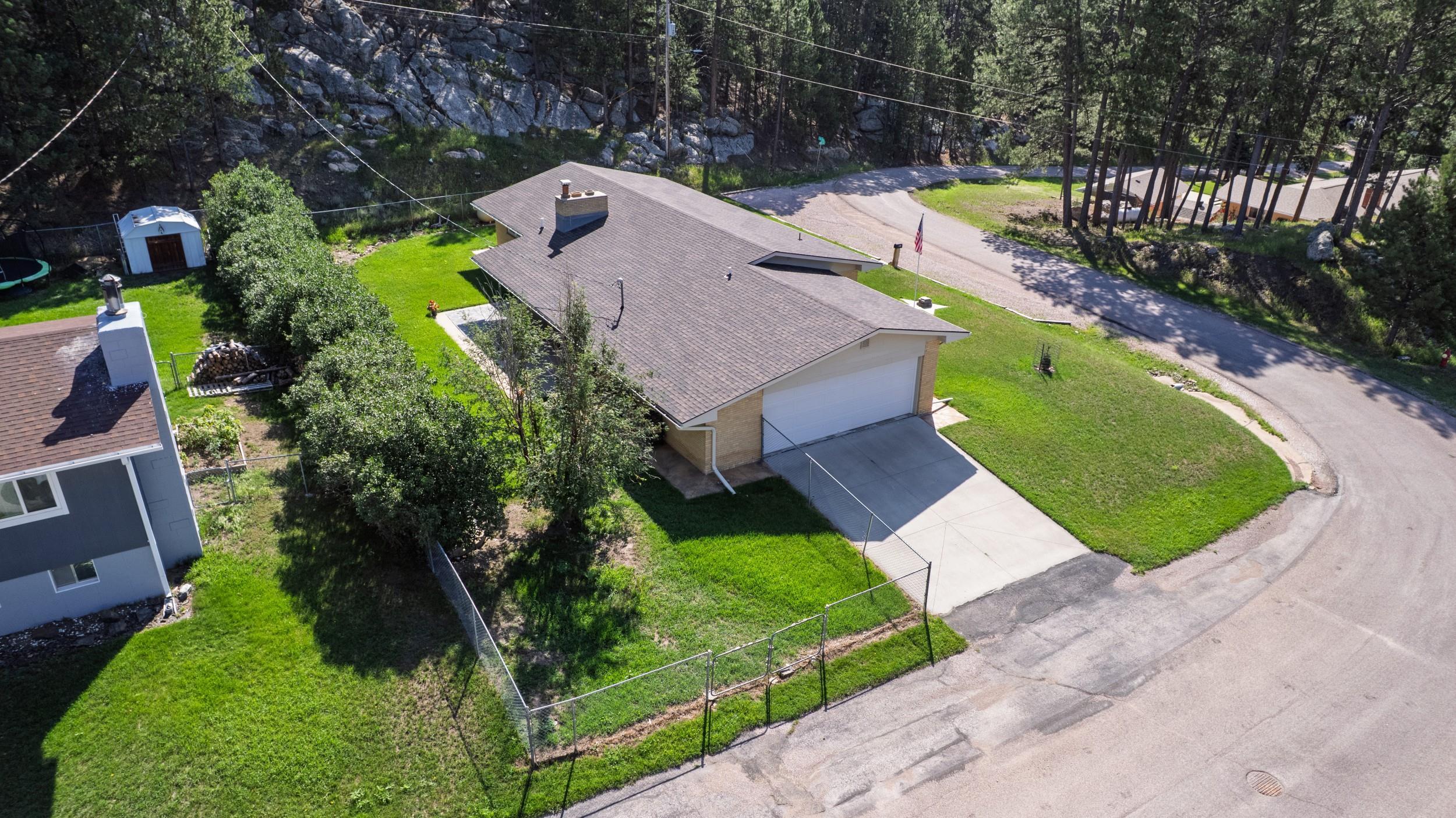 17 Clay Street Property Photo 46