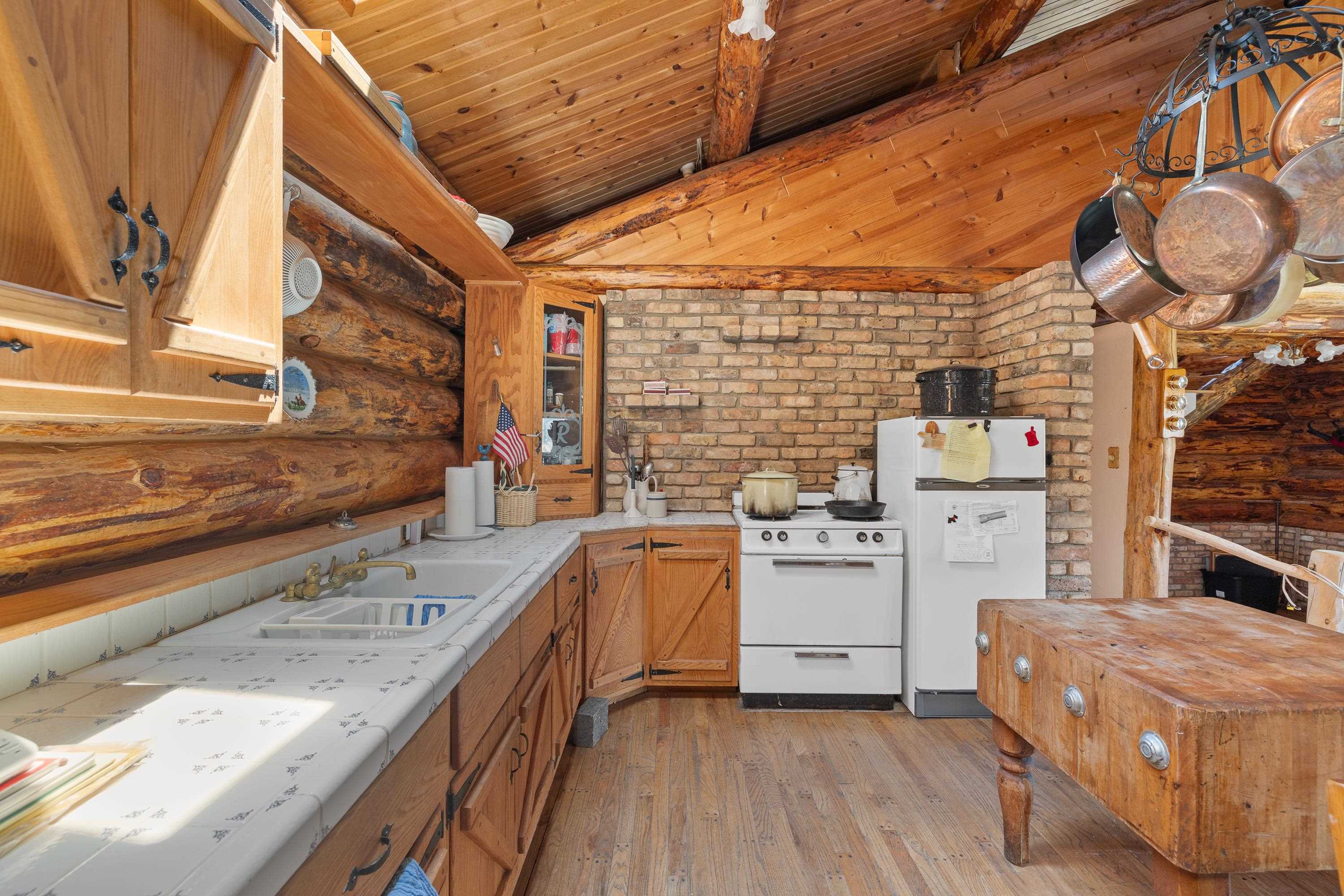 25482 Hell Canyon Road Property Photo 7