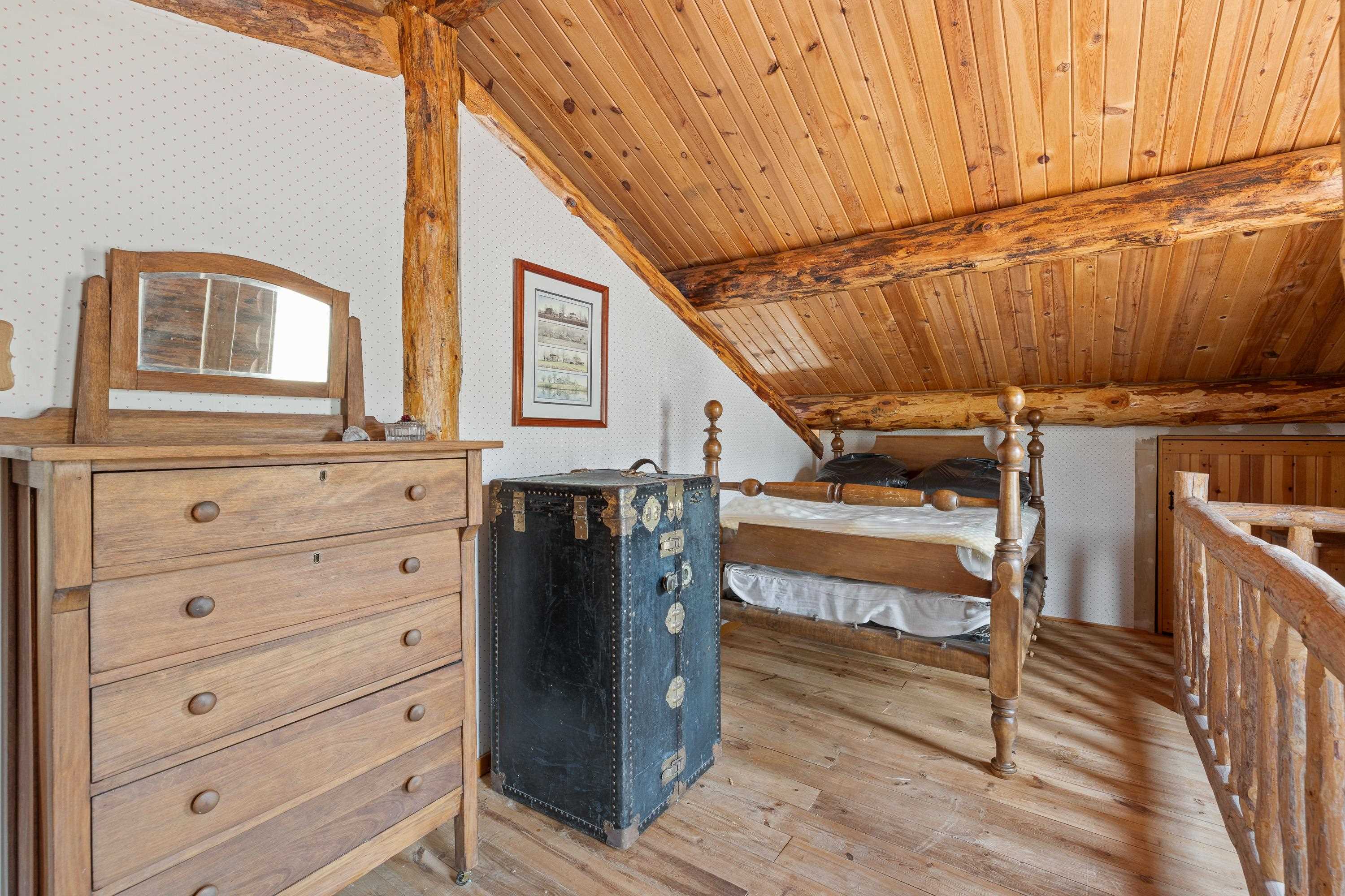 25482 Hell Canyon Road Property Photo 14