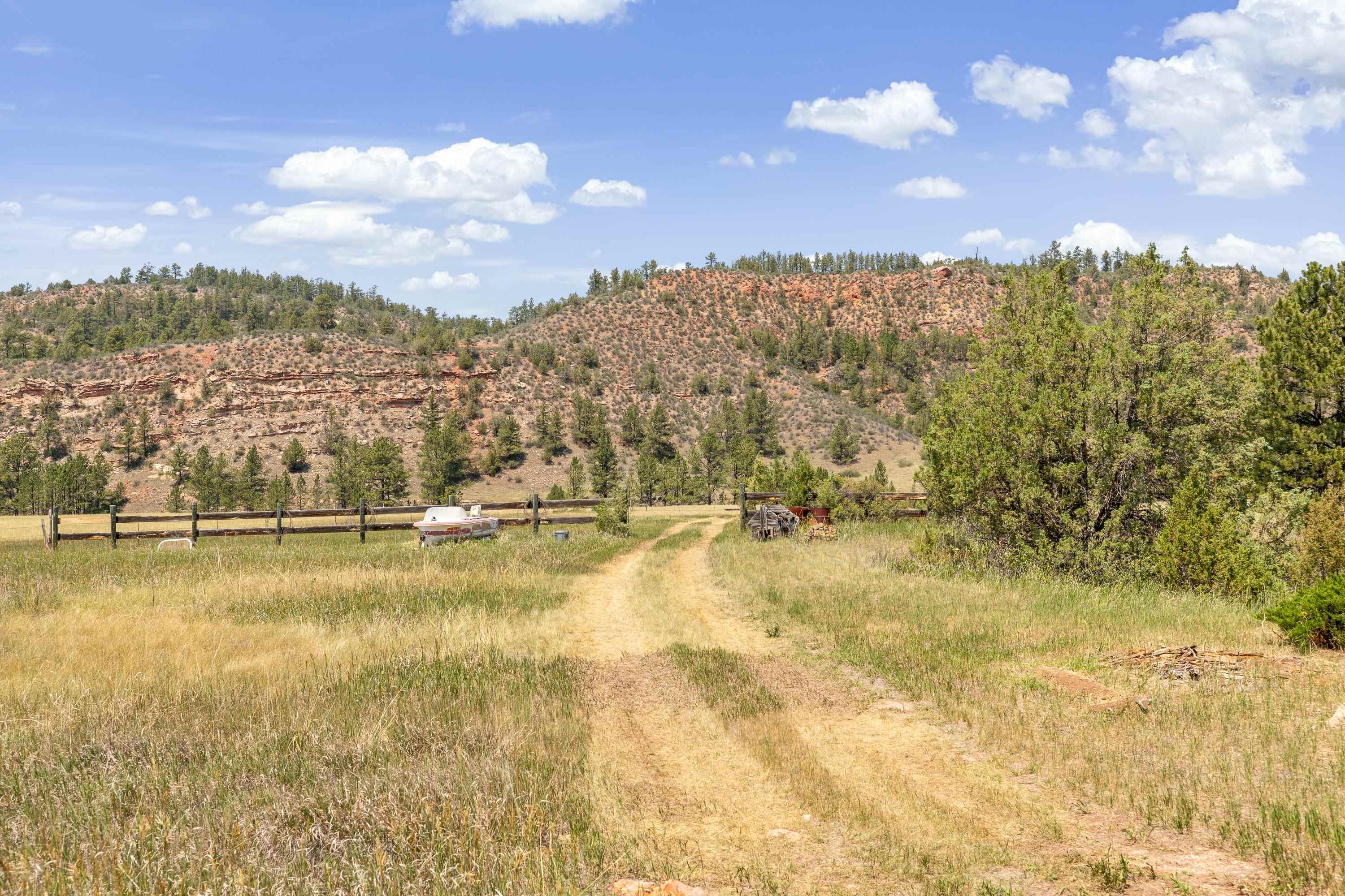 25482 Hell Canyon Road Property Photo 24