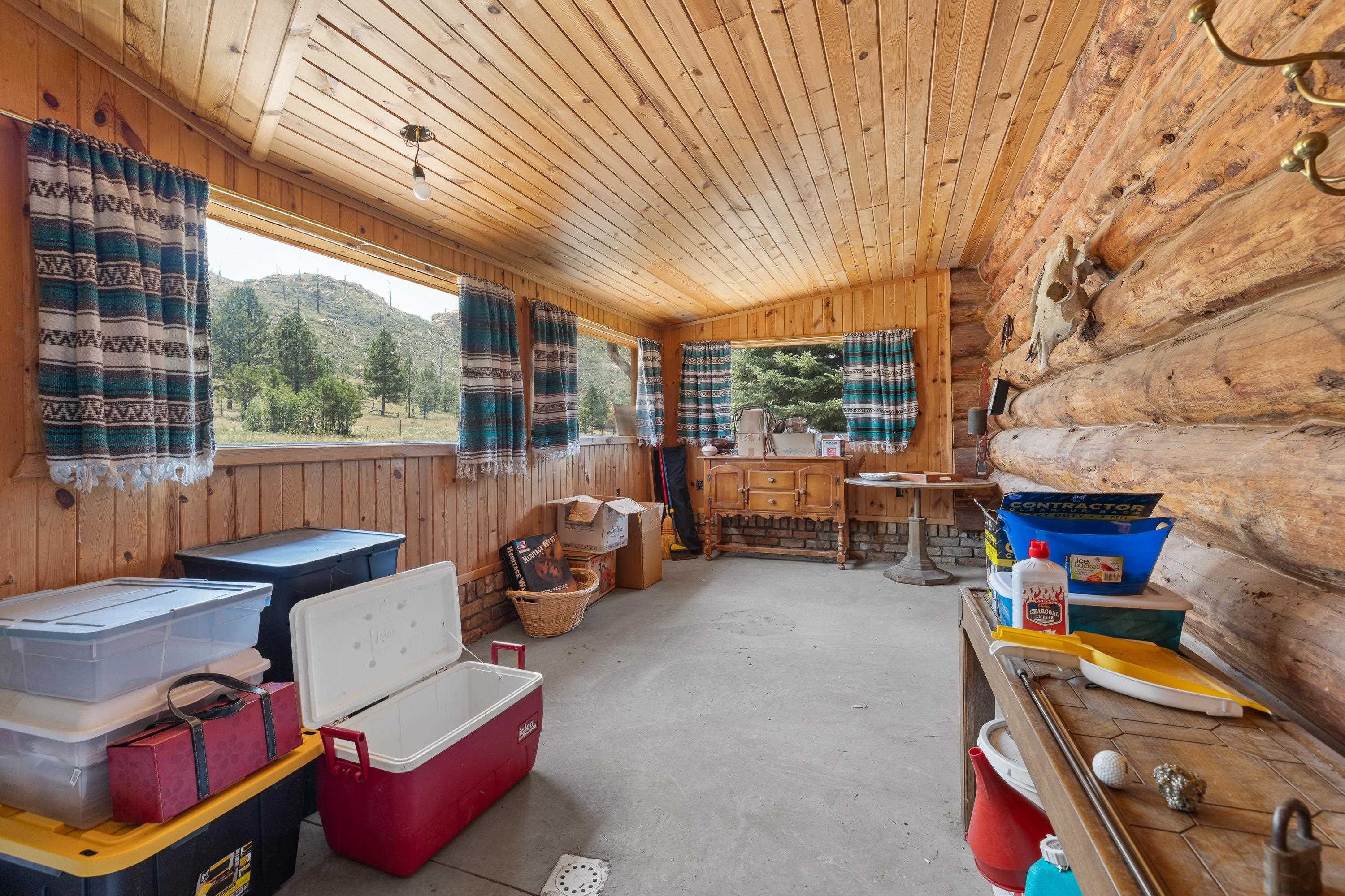 25482 Hell Canyon Road Property Photo 27
