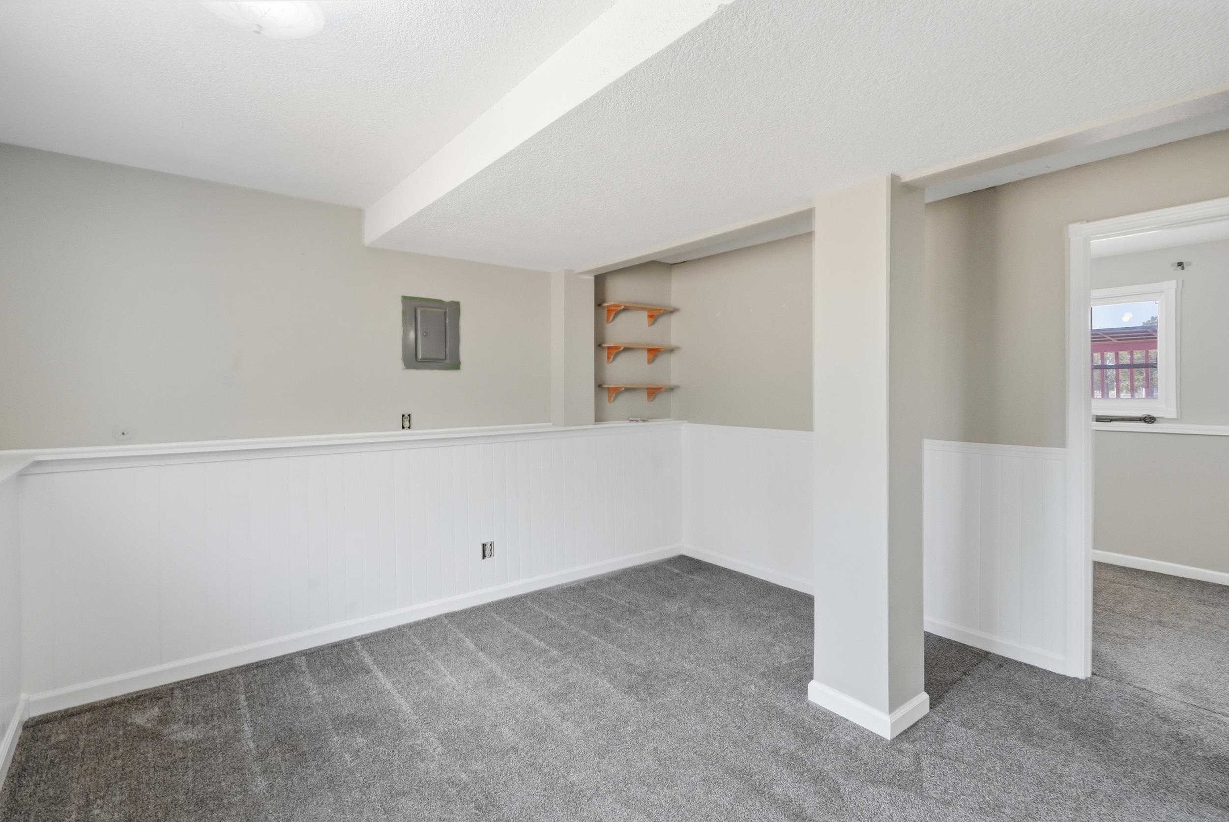 627 Fairmont Pl Property Photo 20