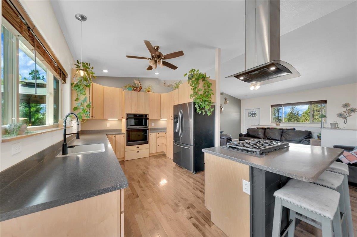 12076 Beardsley Drive Property Photo 10