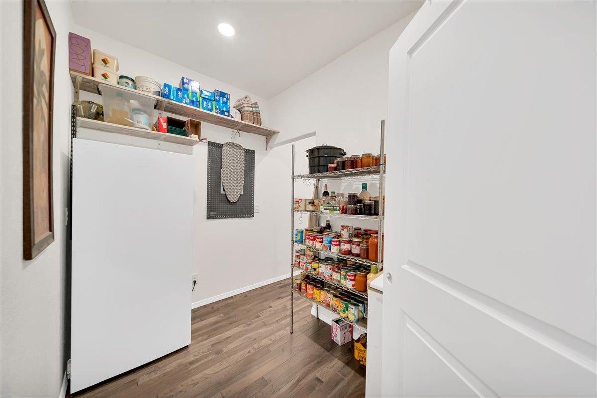 12076 Beardsley Drive Property Photo 24