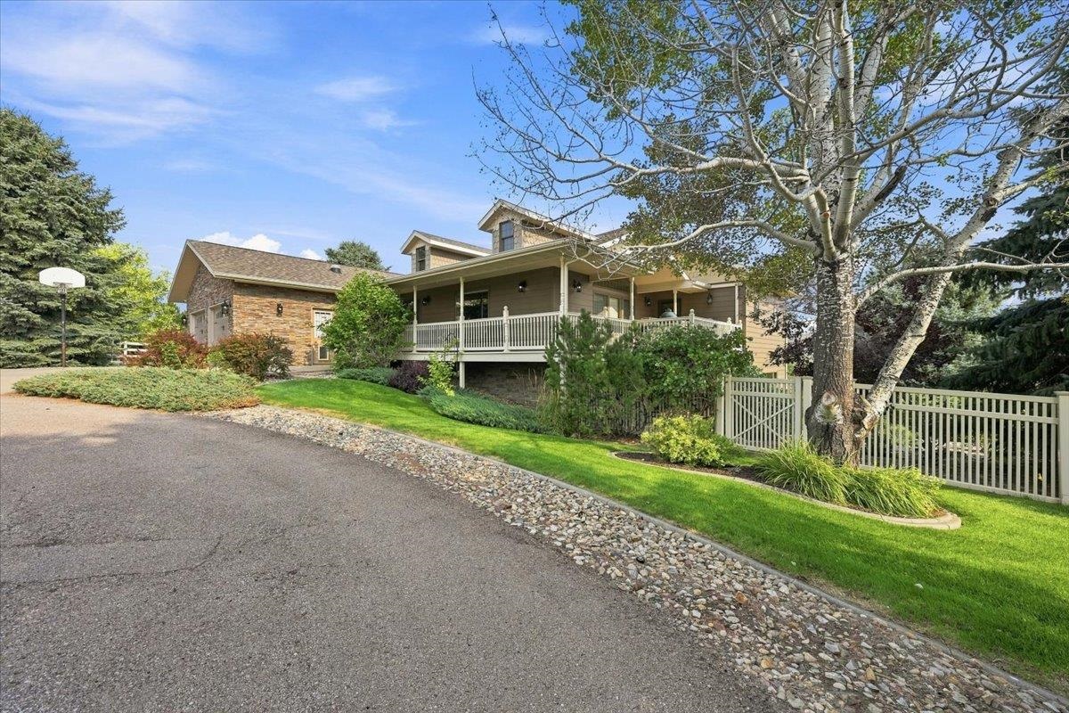 19424 Lower Redwater Road Property Photo 1