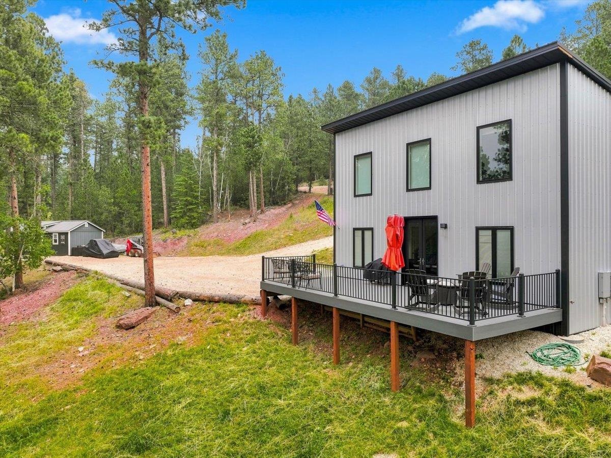 21351 Snowcat Road Property Photo 1