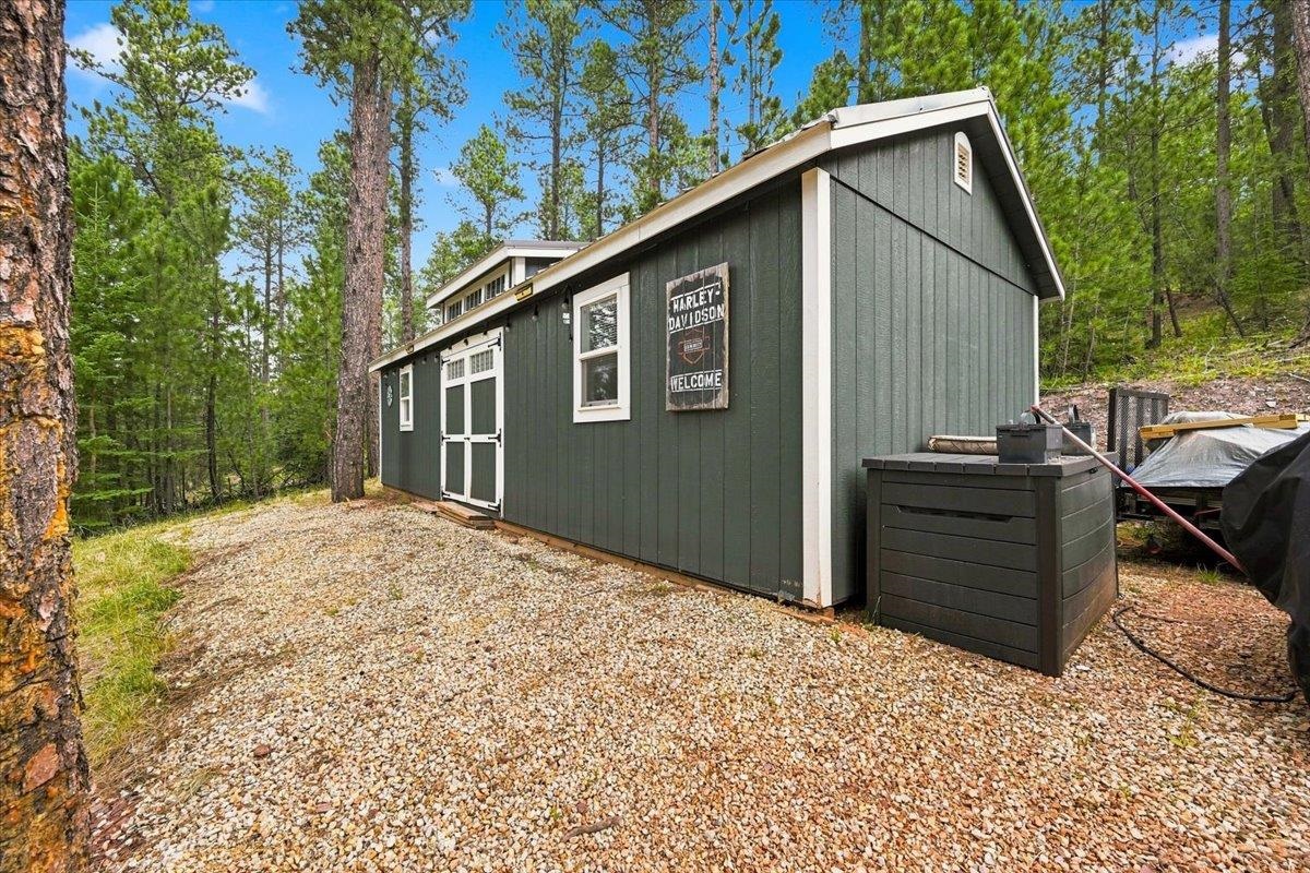 21351 Snowcat Road Property Photo 23