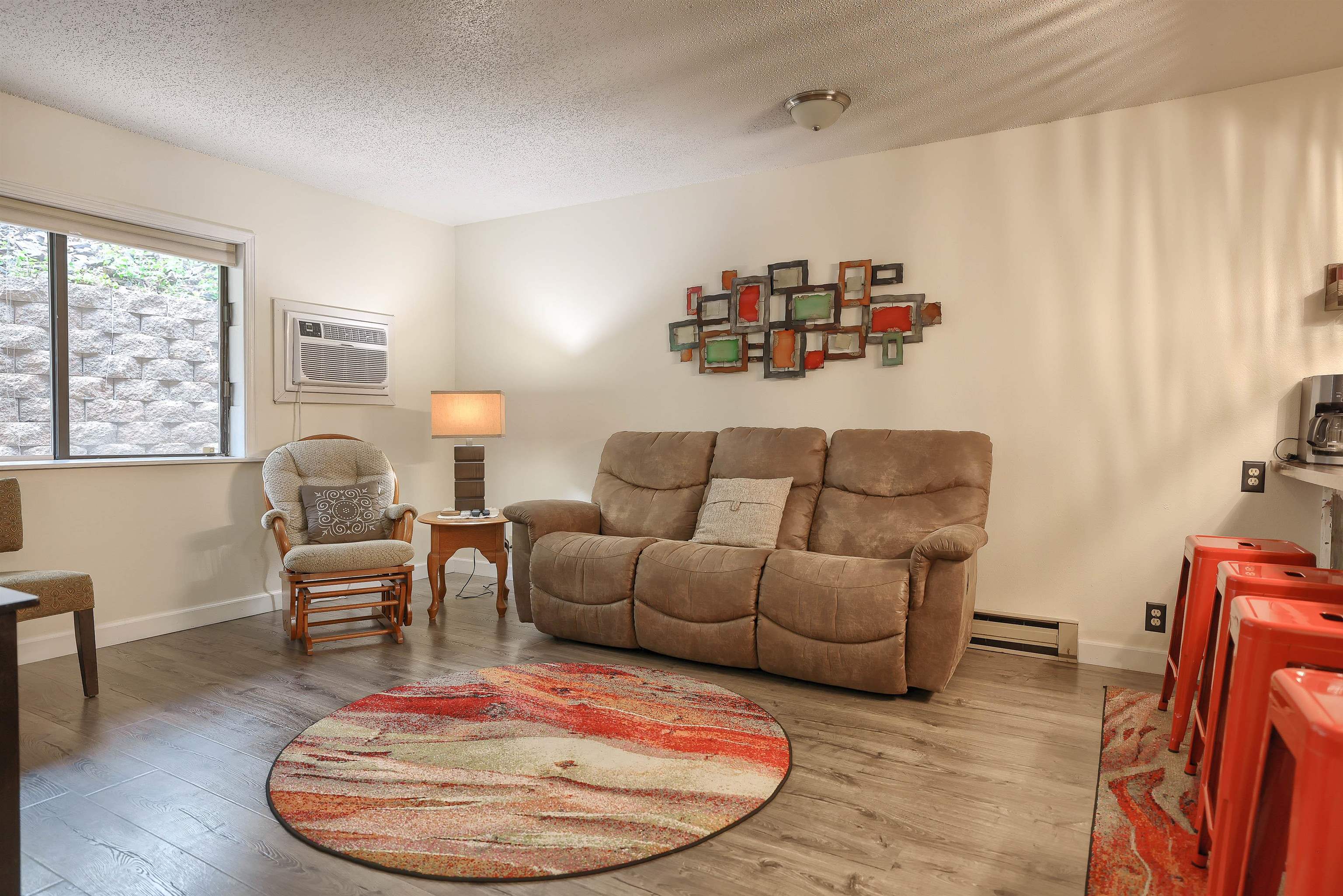 744 Prospect Avenue Property Photo 8