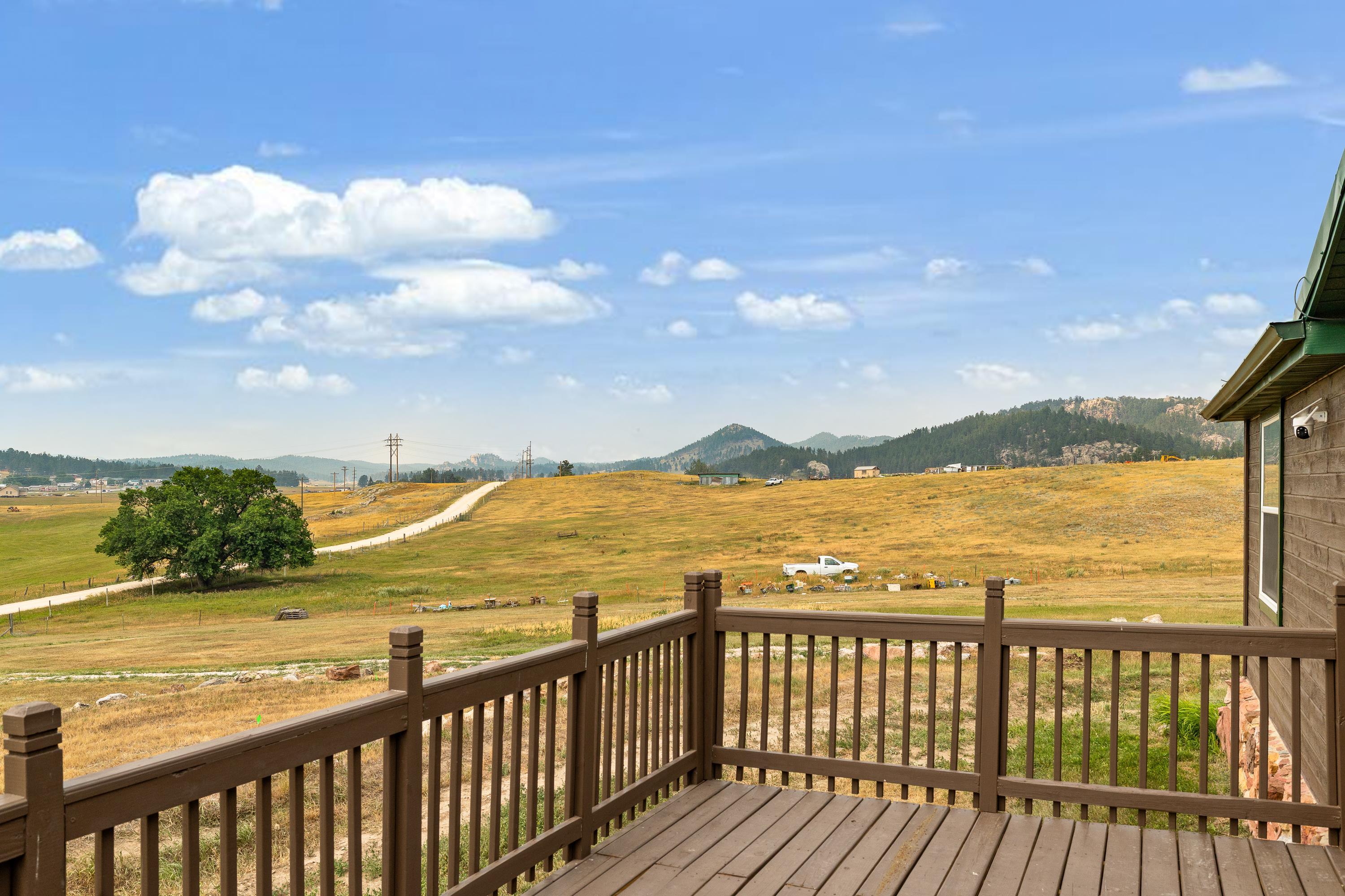 26232 Shirttaill Canyon Rd Property Photo 4