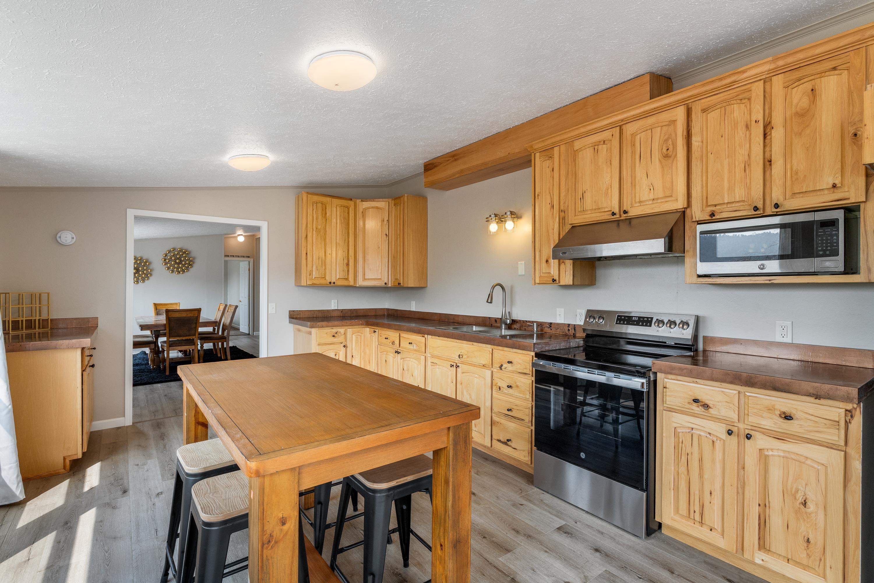 26232 Shirttaill Canyon Rd Property Photo 6
