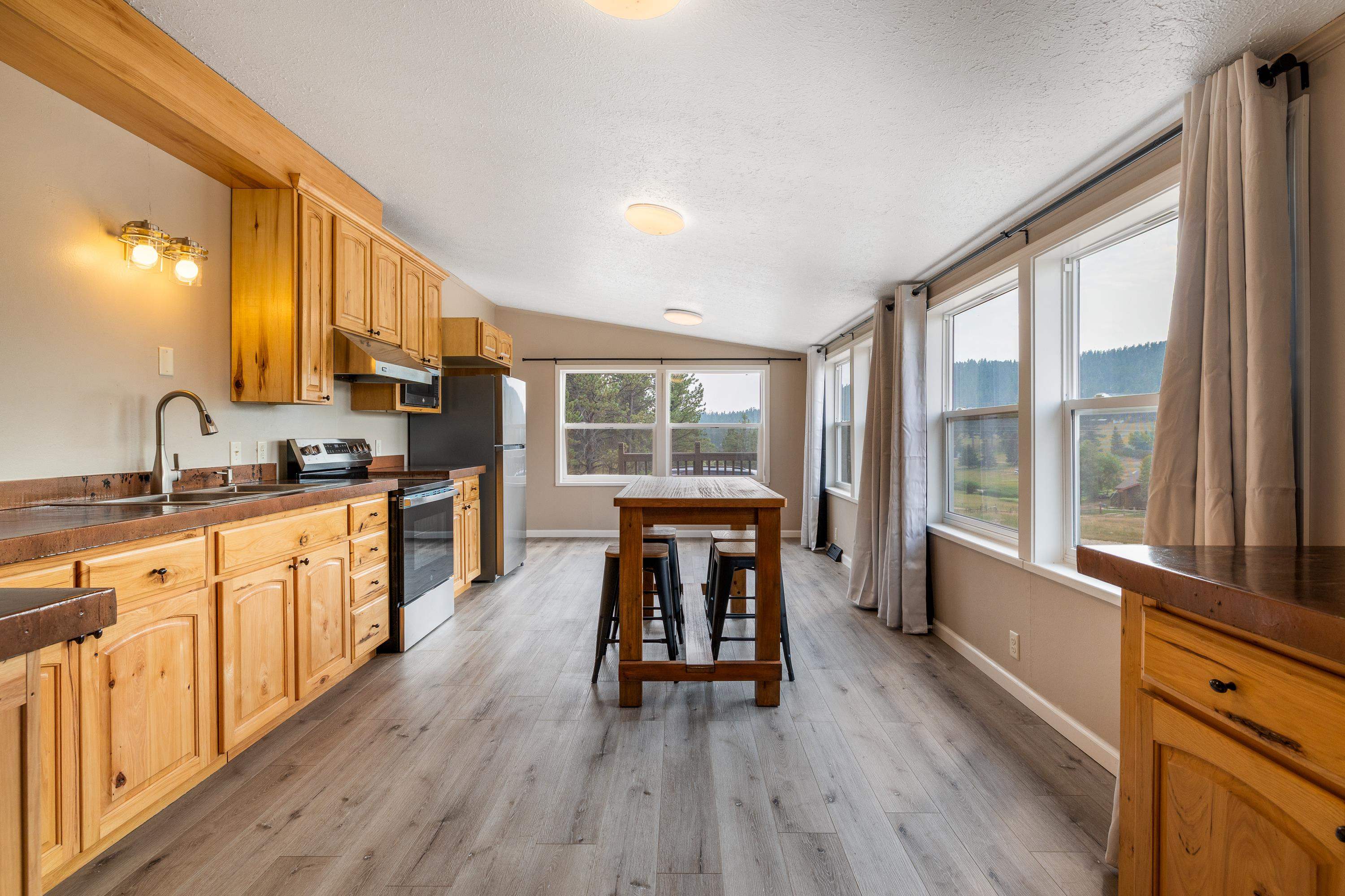 26232 Shirttaill Canyon Rd Property Photo 7