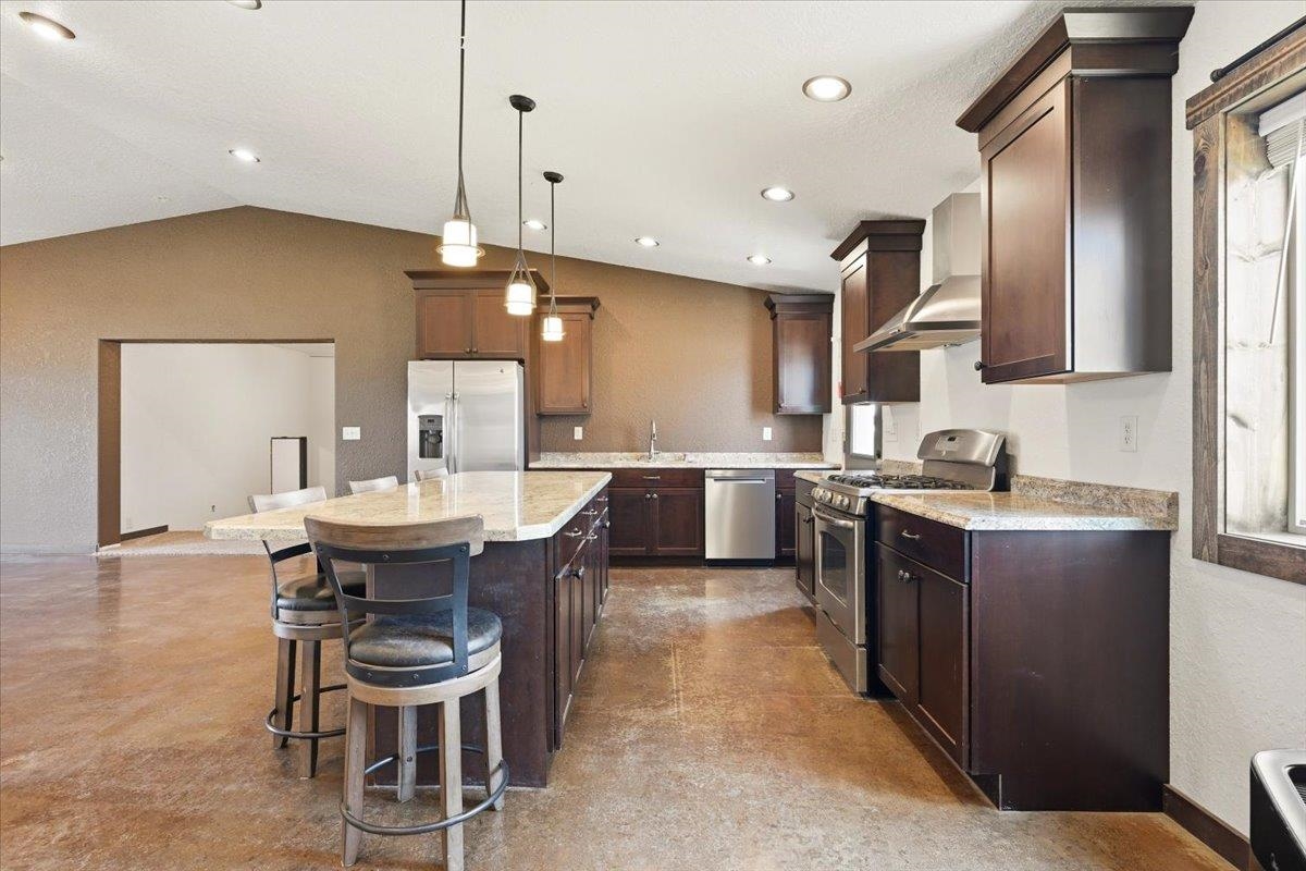 18509 Mail Road Property Photo 10