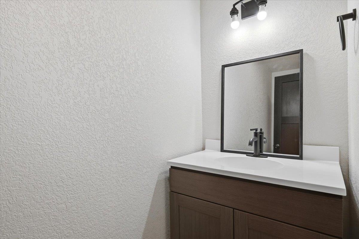 18509 Mail Road Property Photo 19