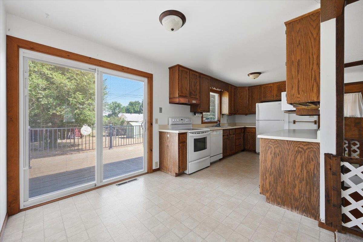 1917 Arizona Avenue Property Photo 5