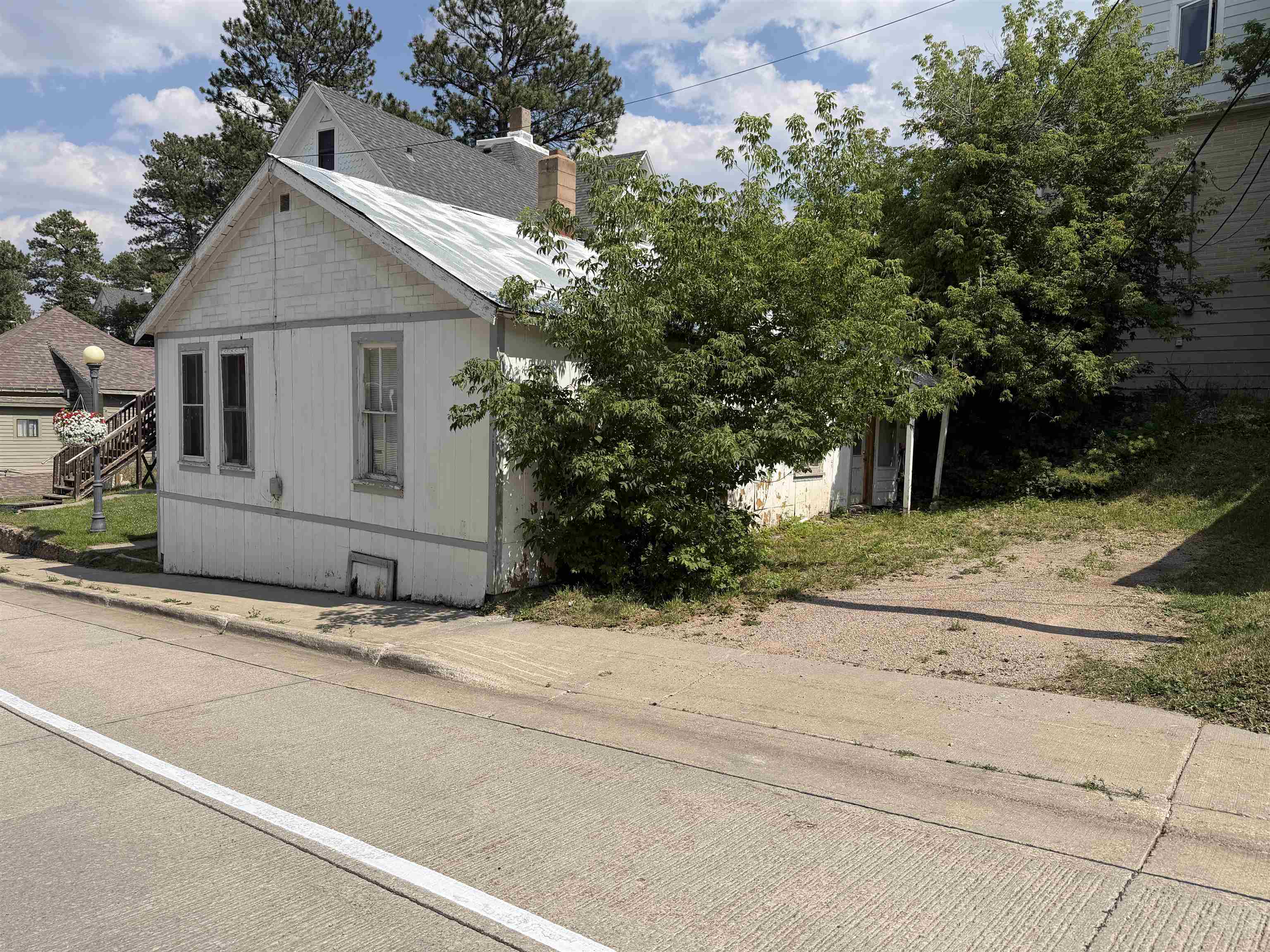 9 Baltimore Street Property Photo 4