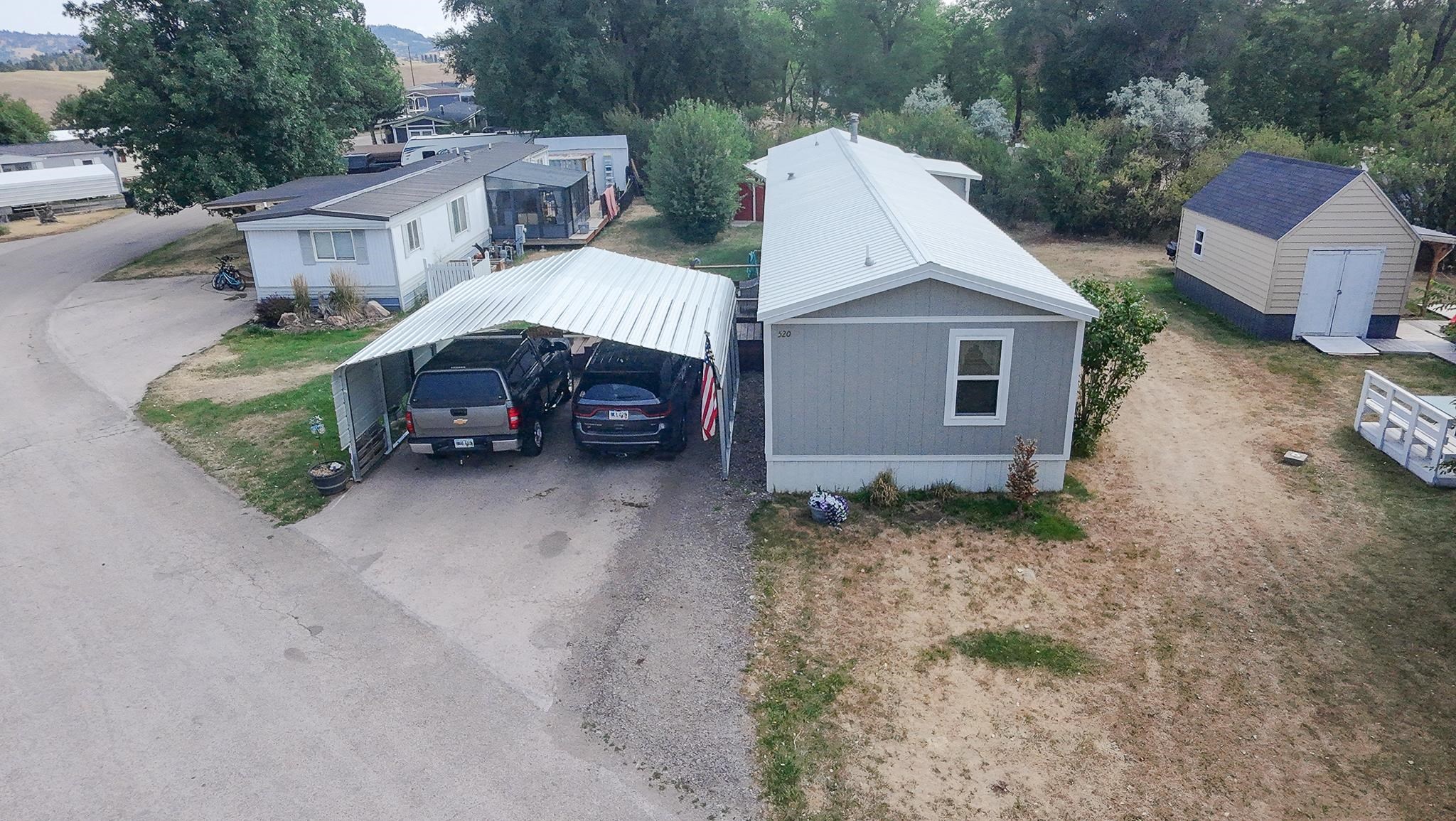 520 Triple L Loop Property Photo 1