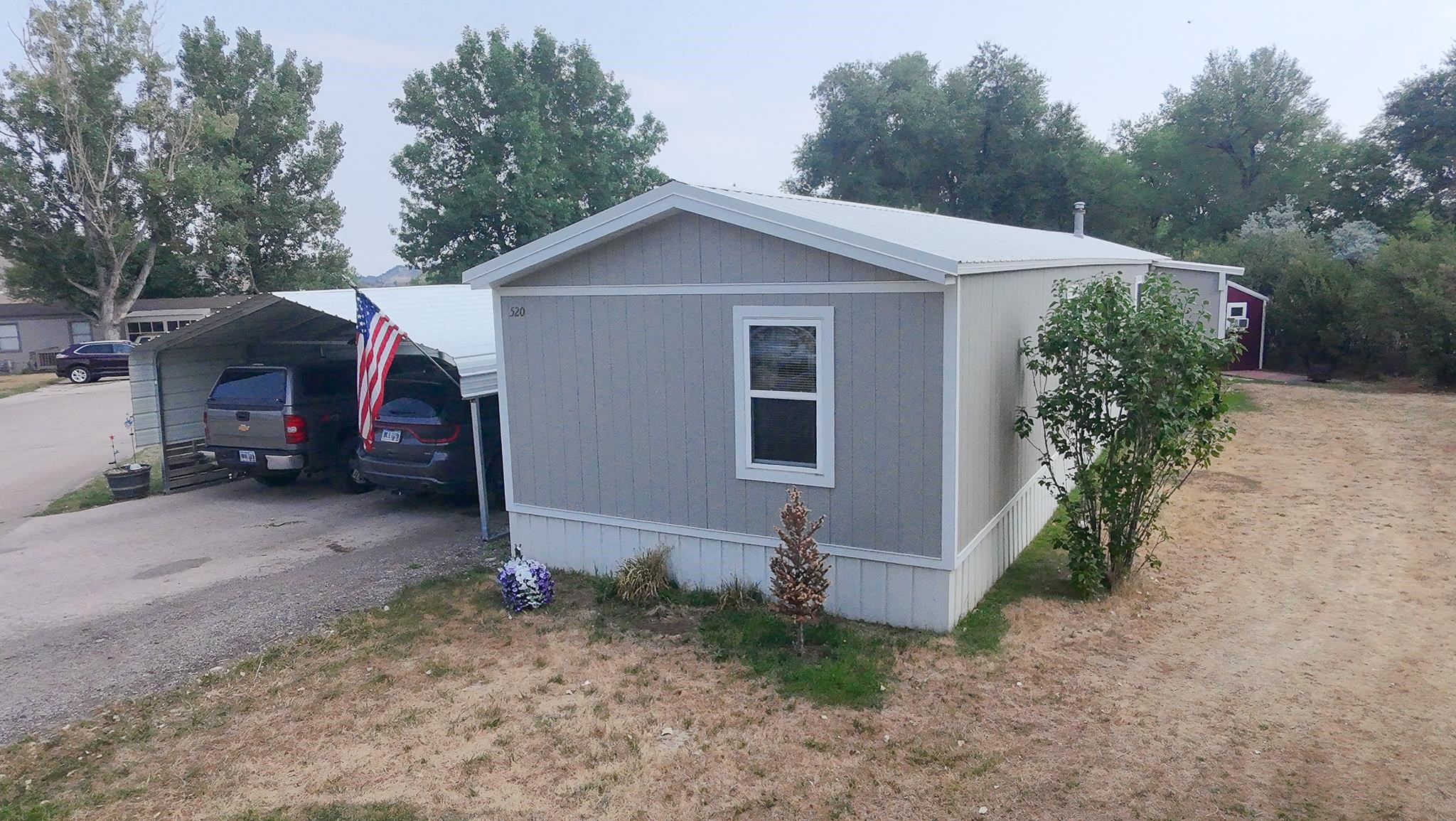 520 Triple L Loop Property Photo 21