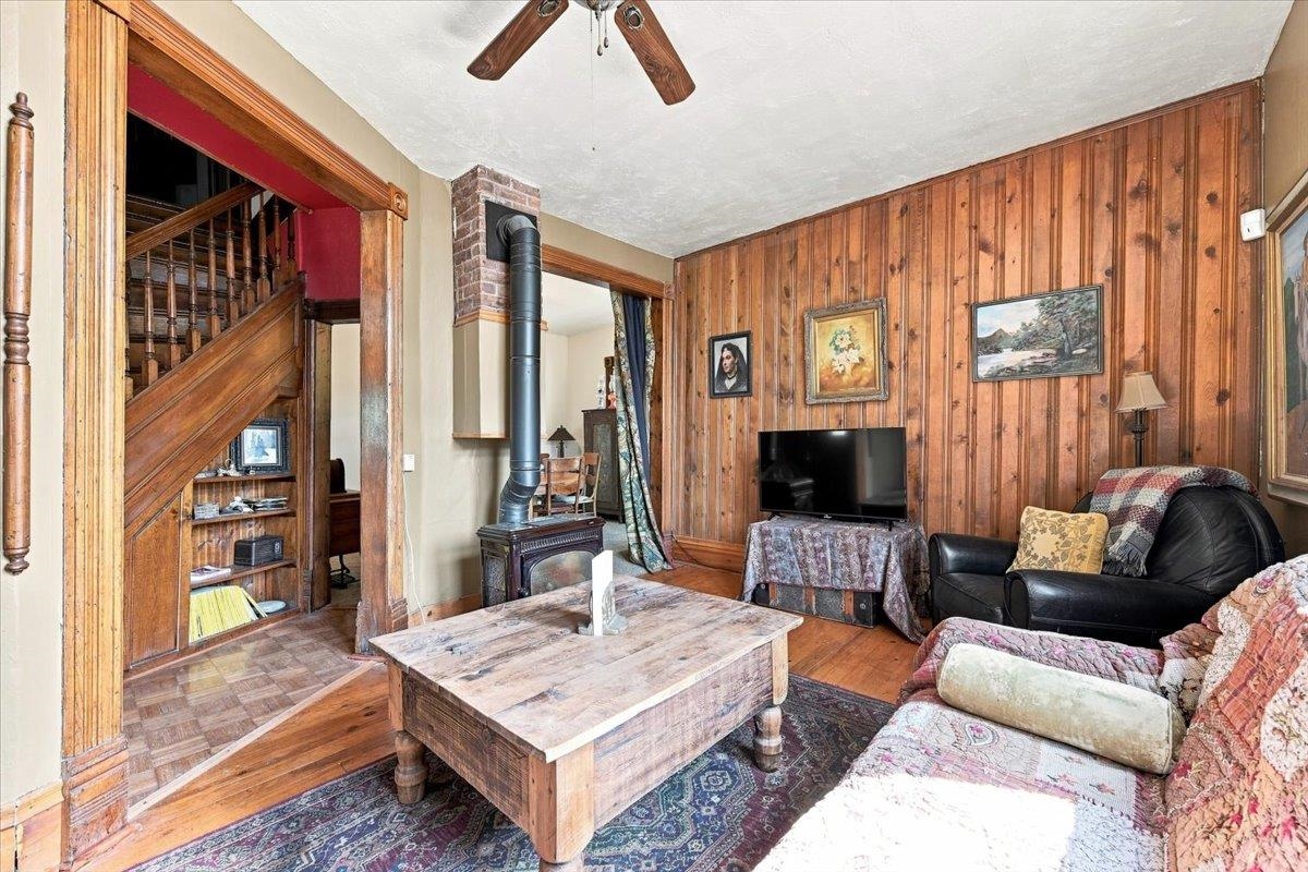 91 Forest Avenue Property Photo 12