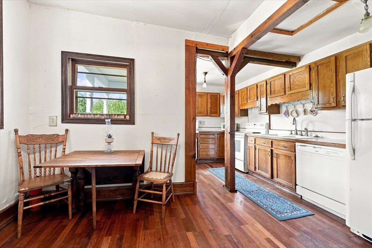 91 Forest Avenue Property Photo 13