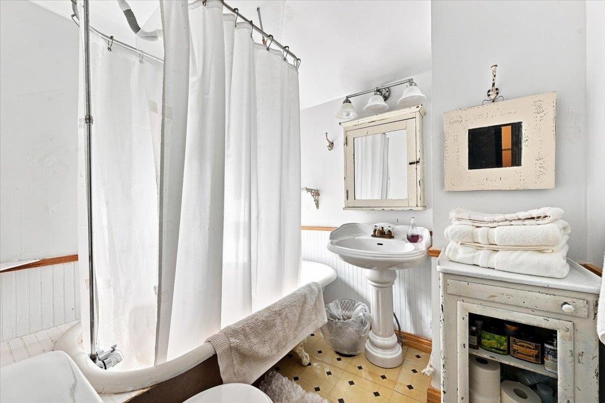 91 Forest Avenue Property Photo 17