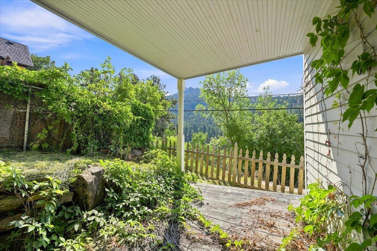 91 Forest Avenue Property Photo 22