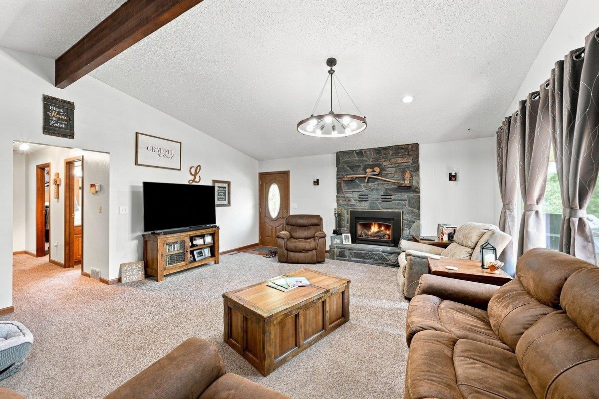 1055 Ridgeland Loop Property Photo 8