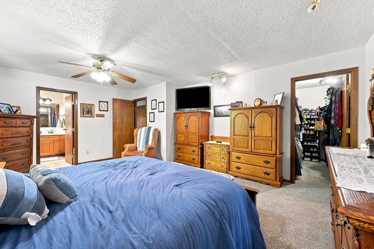 1055 Ridgeland Loop Property Photo 17