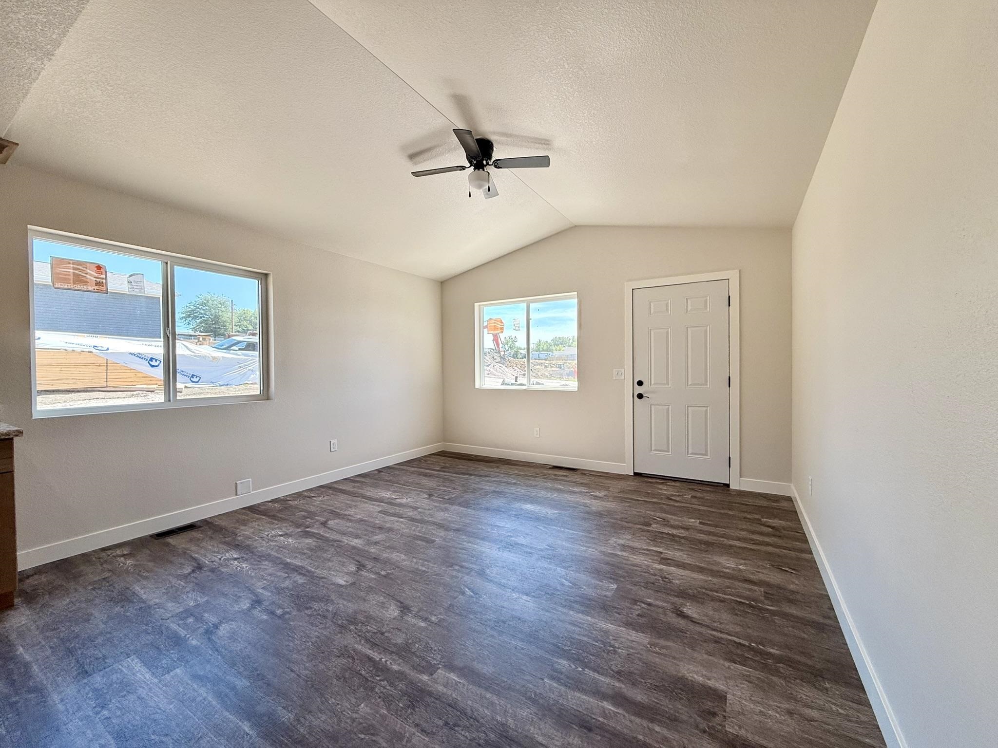 827 Heritage Street Property Photo 2