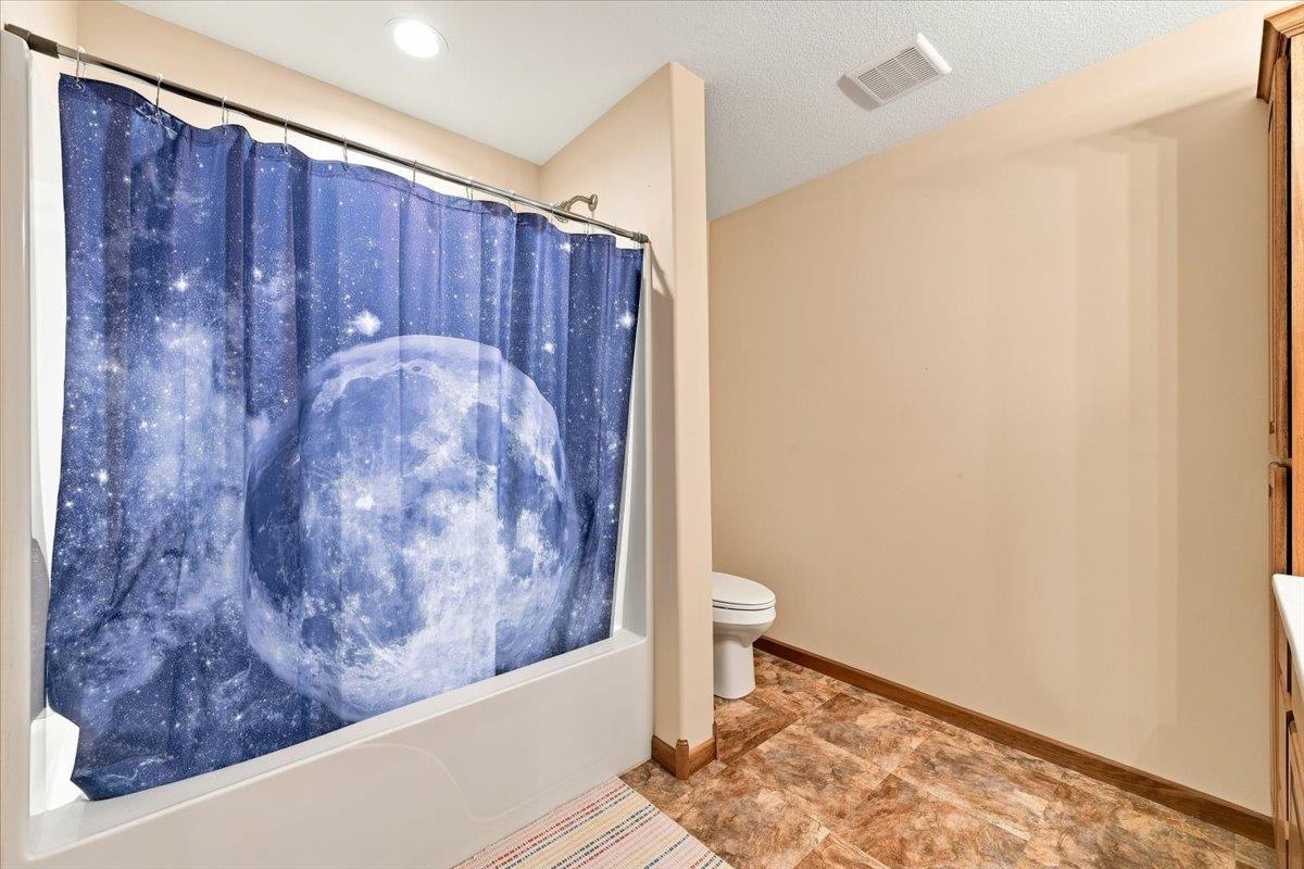 7714 Duke Parkway Property Photo 15