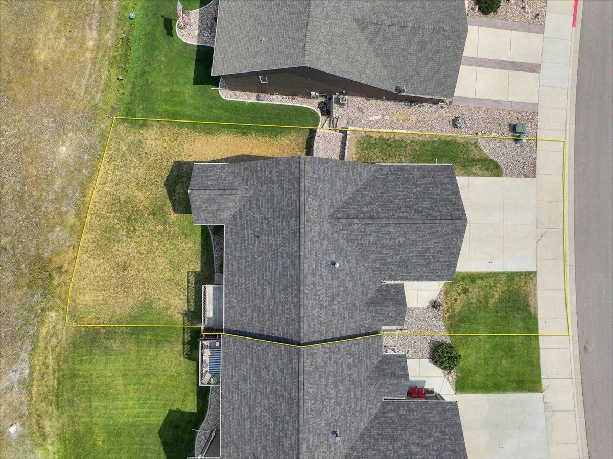 7714 Duke Parkway Property Photo 30