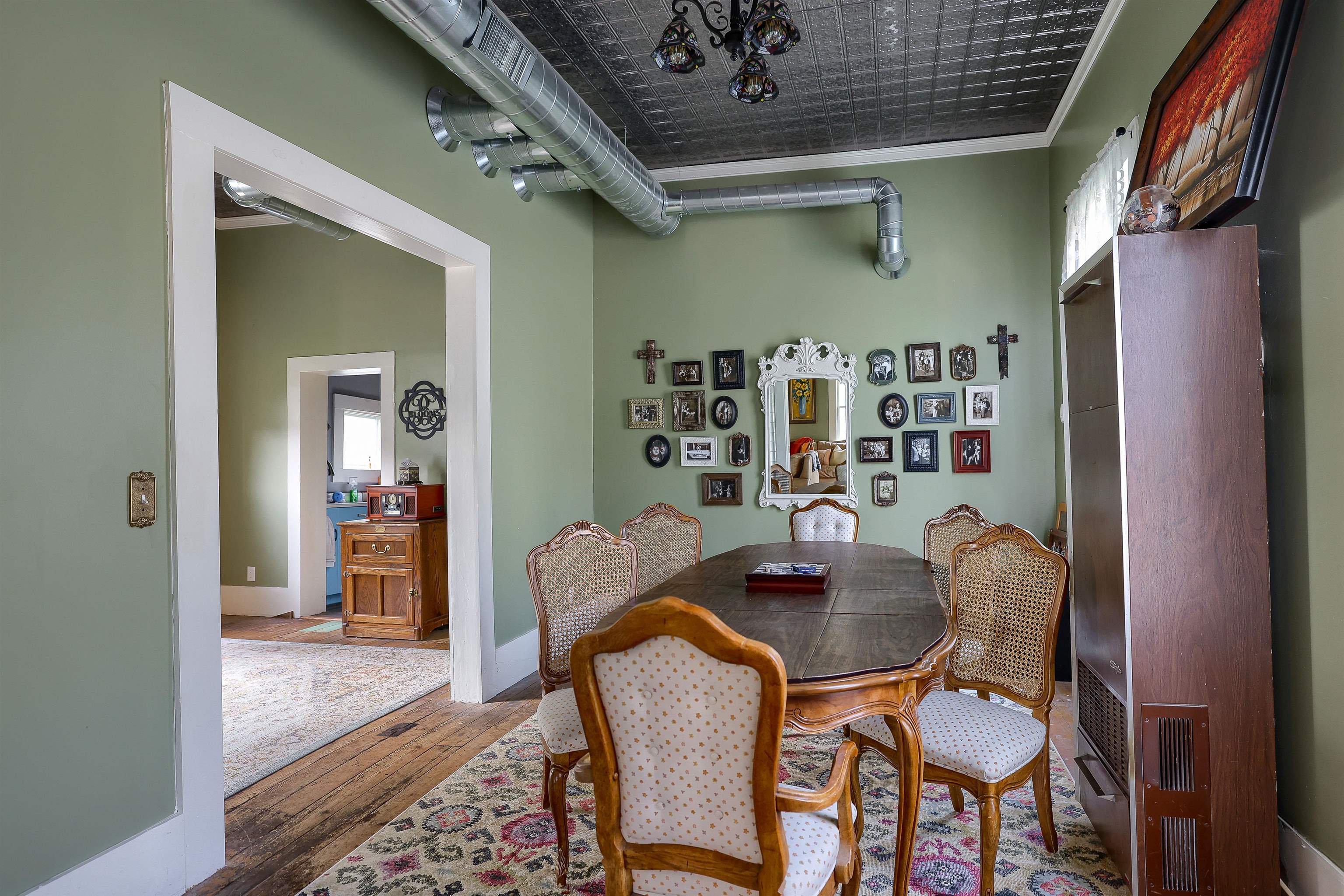 46 Denver Avenue Property Photo 6