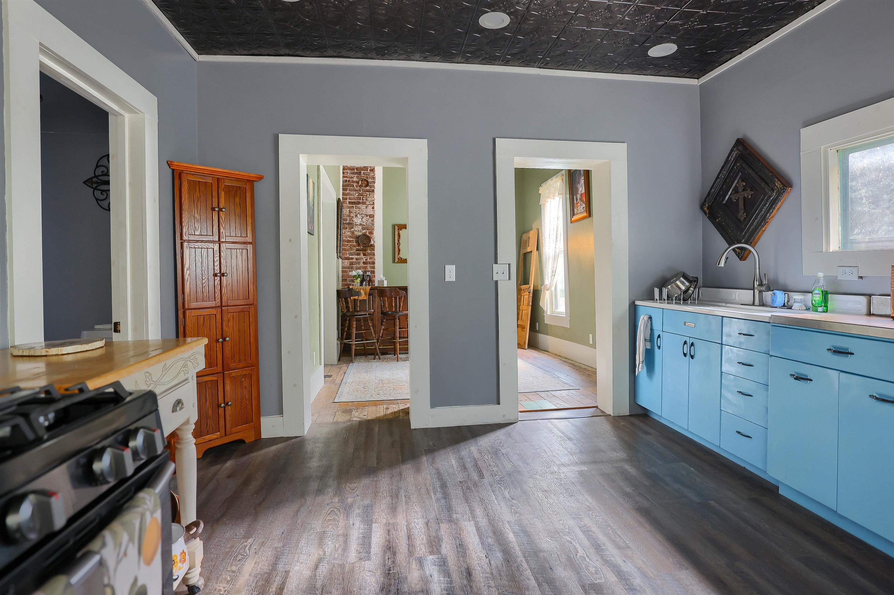 46 Denver Avenue Property Photo 9