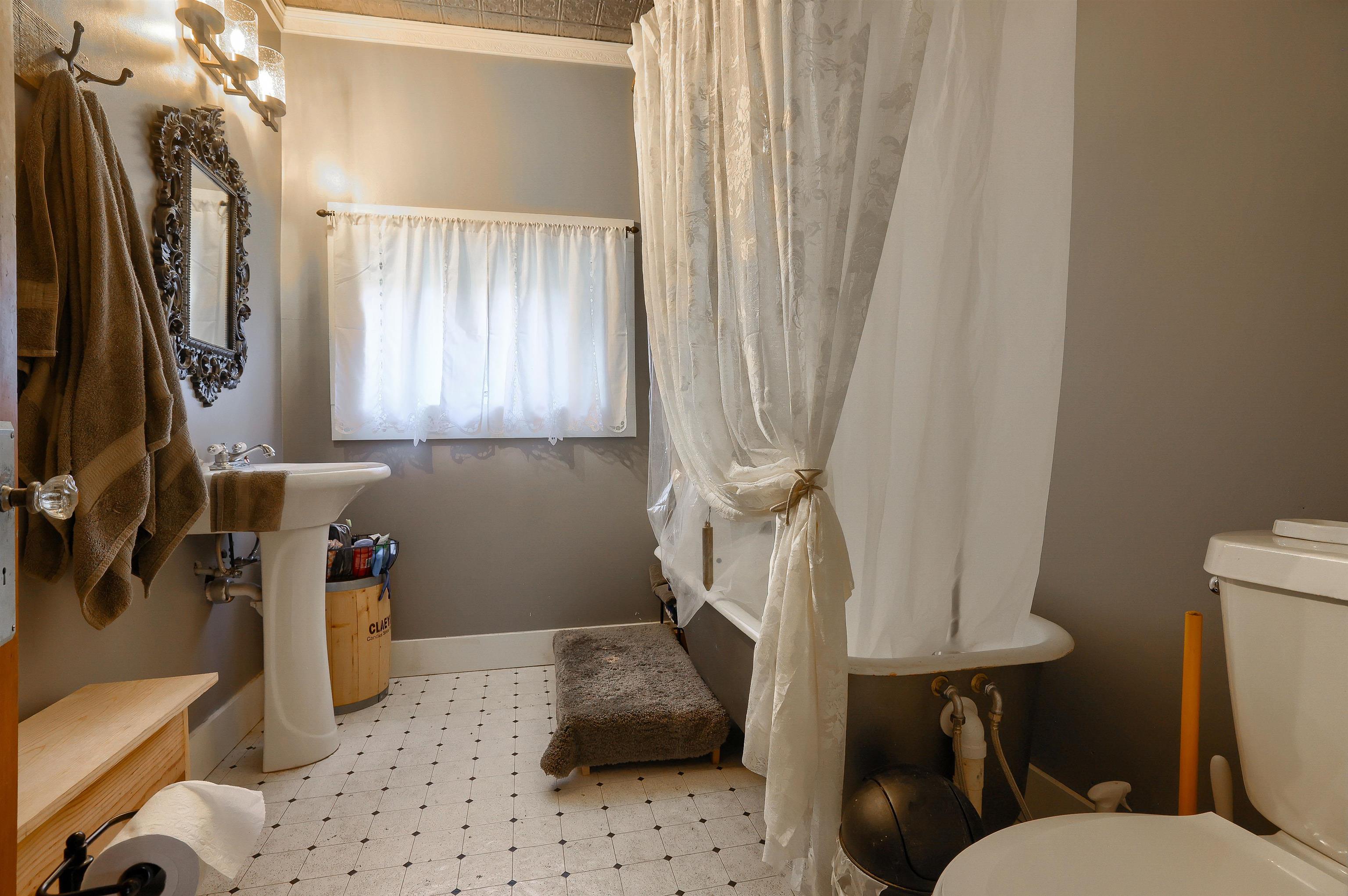 46 Denver Avenue Property Photo 15