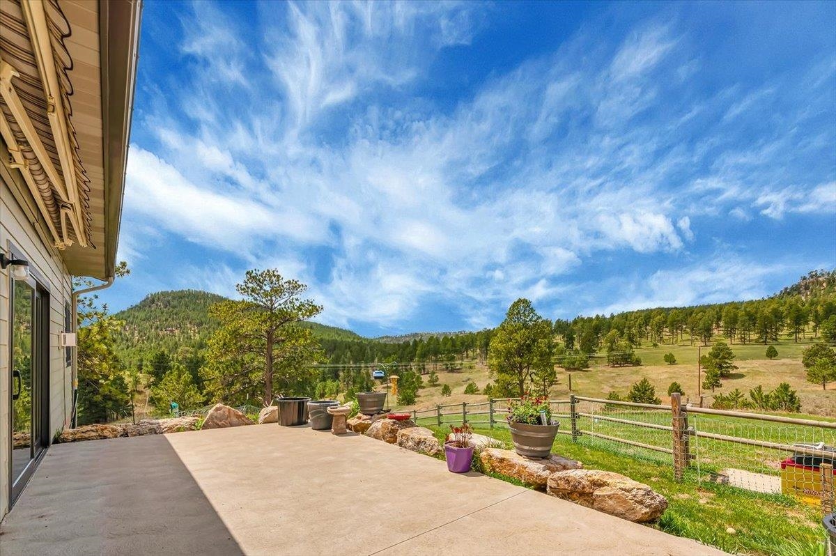 25139 Renegade Pass Property Photo 4