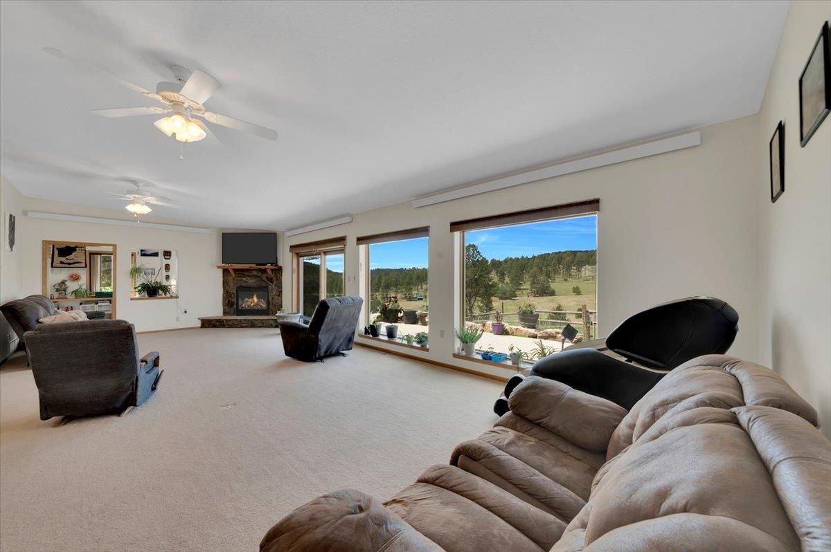 25139 Renegade Pass Property Photo 6