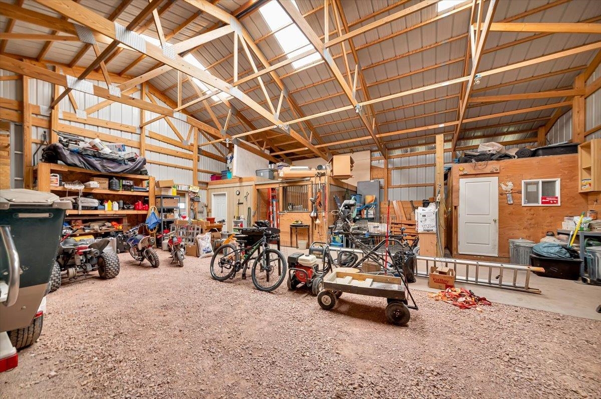 25139 Renegade Pass Property Photo 31