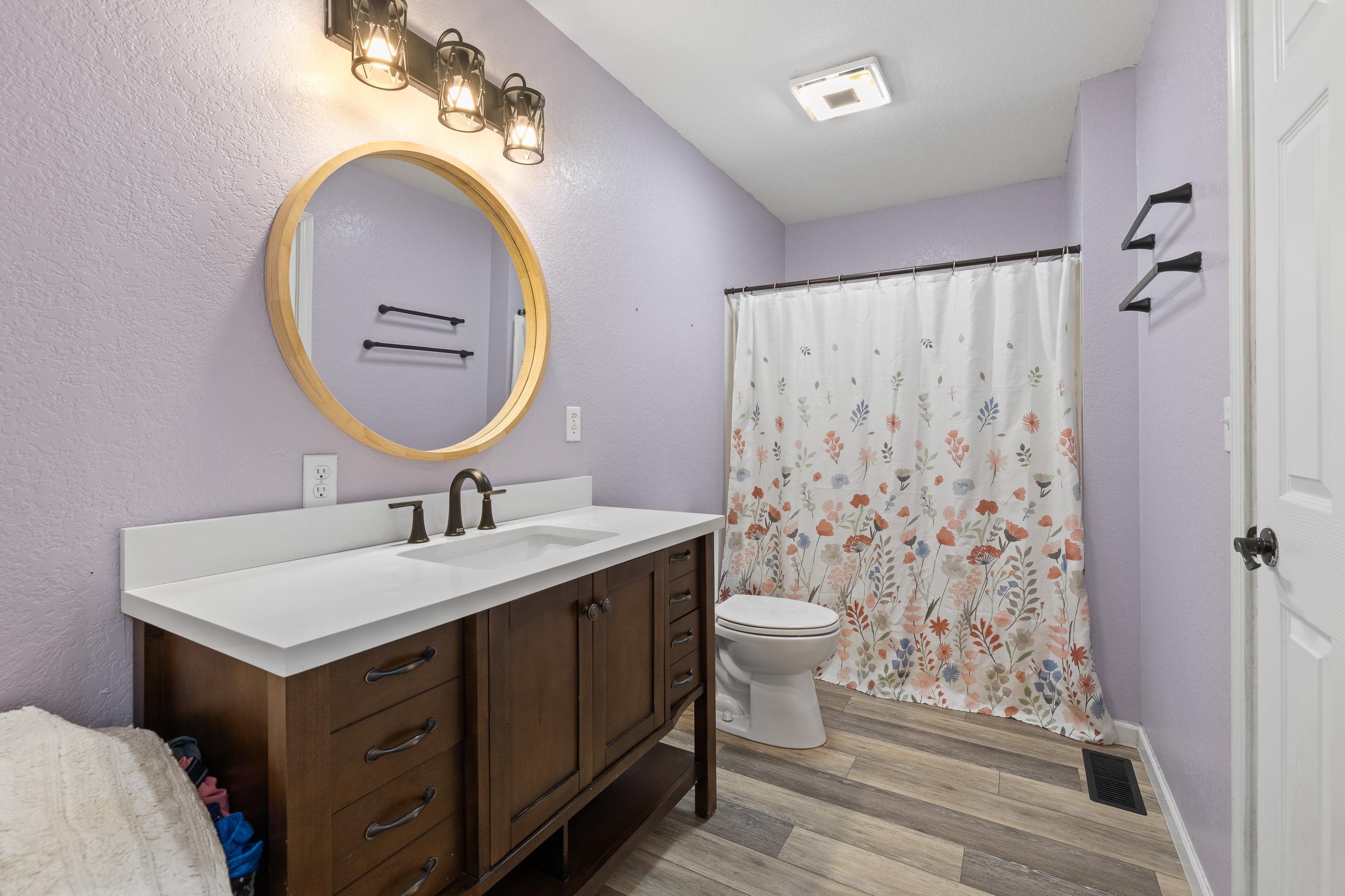215 5th Street Property Photo 10